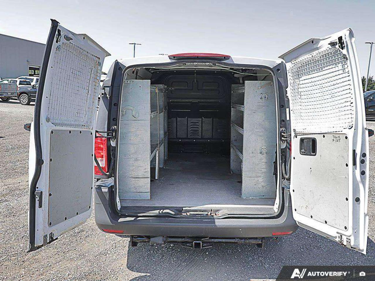 2019 Mercedes-Benz Metris Cargo Van BASE CARGO, 2.0L 4-CYL, FWD, 126 WB, 2-ONWER, AS-TRADED! Photo