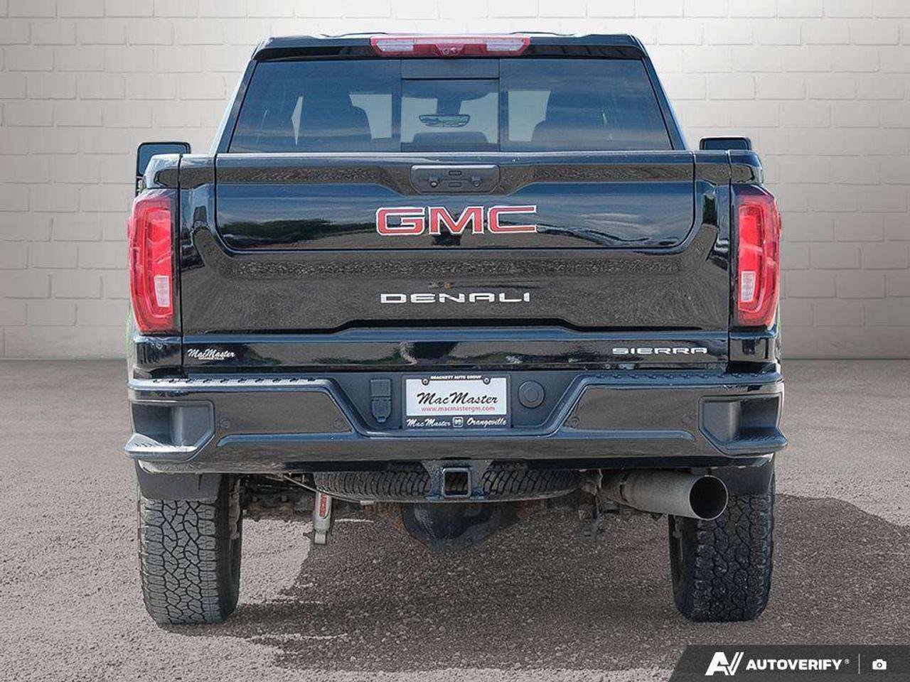 2023 GMC SIERRA 2500HD DENALI, 6.6L V8, 4X4, CREW CAB, ALLOYS, LEATHER, BOSE, CERTIFED PREOWNED! Photo