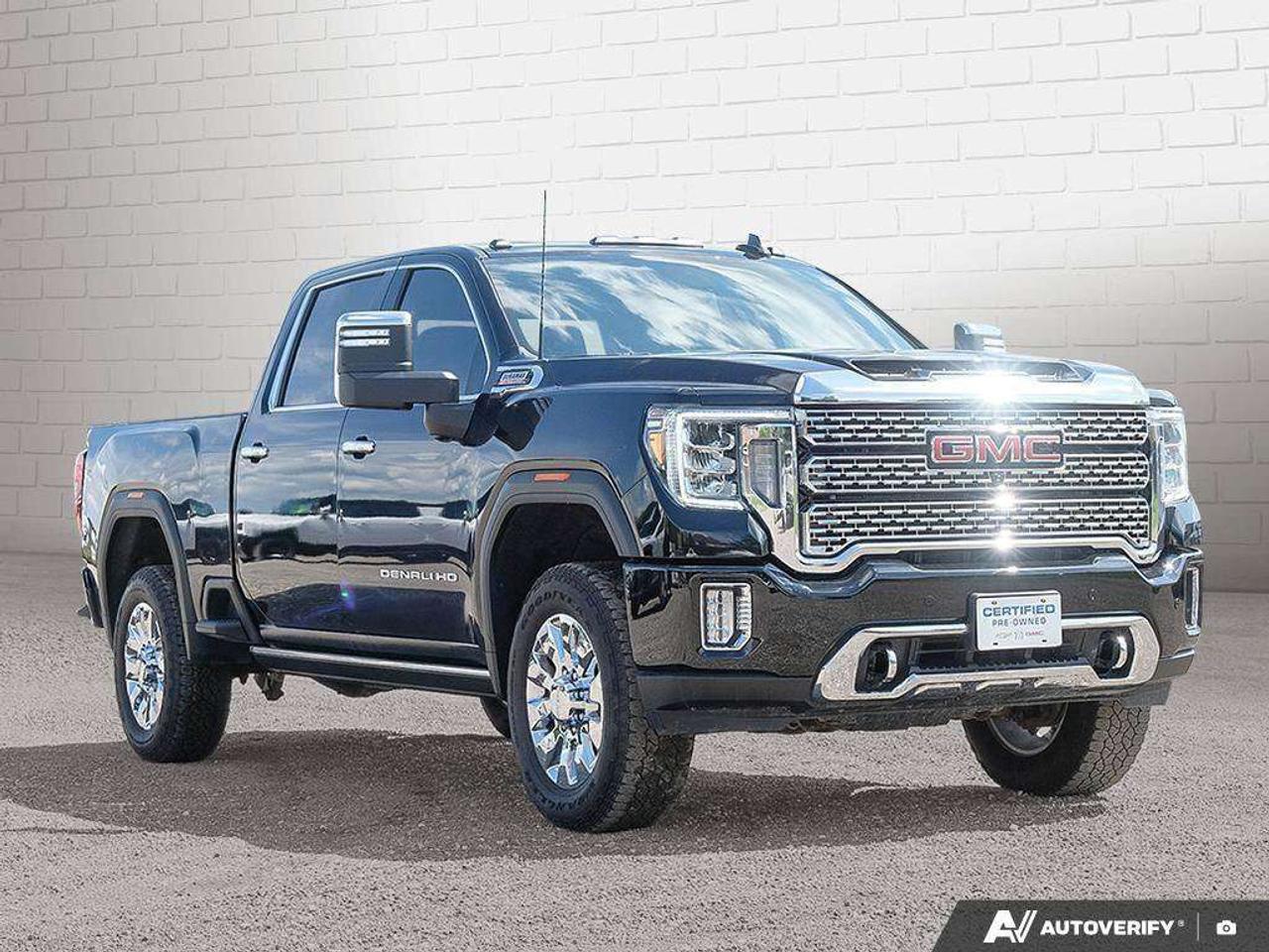 2023 GMC SIERRA 2500HD DENALI, 6.6L V8, 4X4, CREW CAB, ALLOYS, LEATHER, BOSE, CERTIFED PREOWNED! Photo