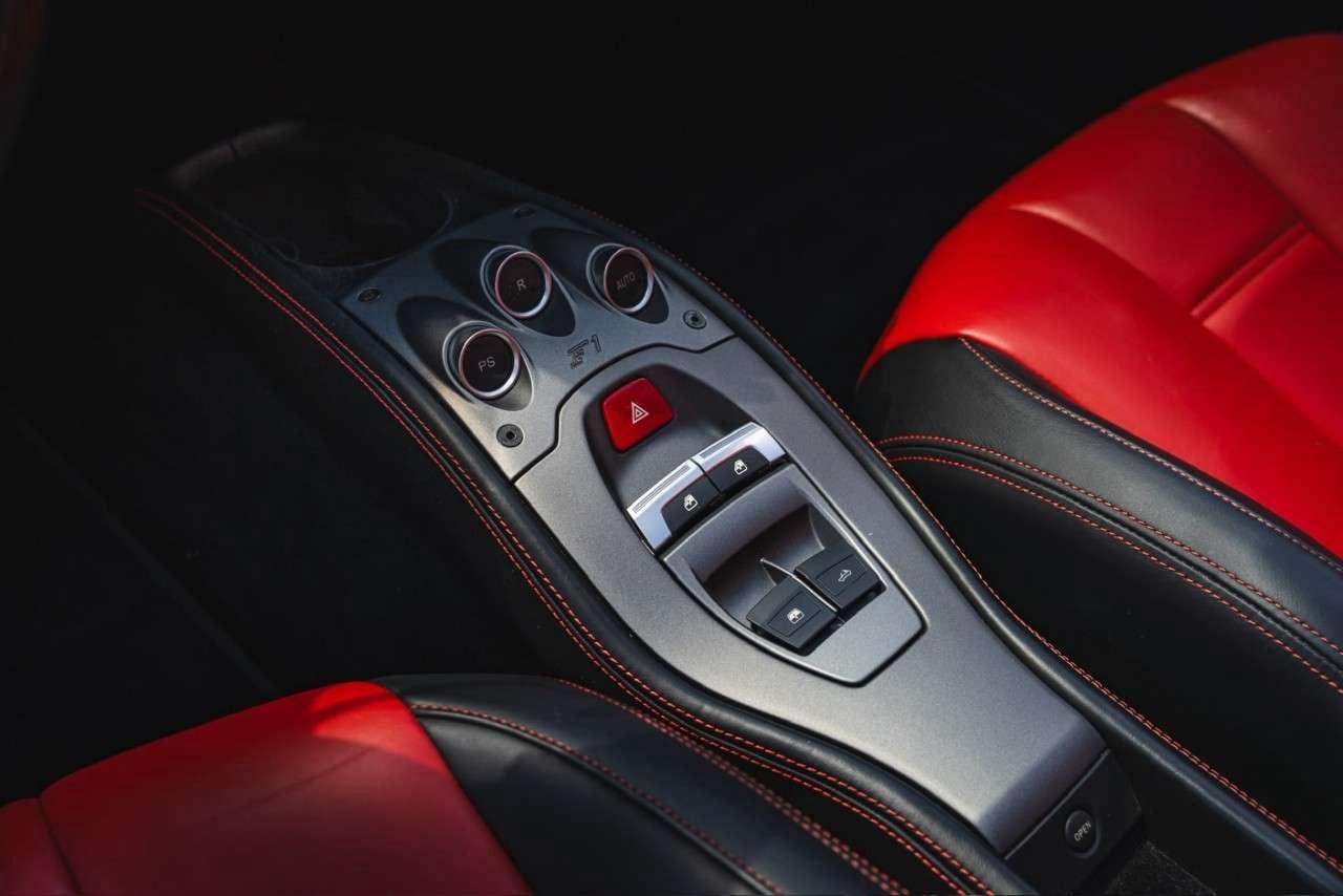 2012 Ferrari 458 2dr Conv Photo