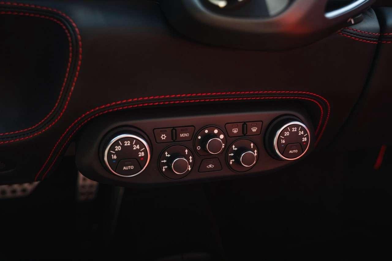 2012 Ferrari 458 2dr Conv Photo