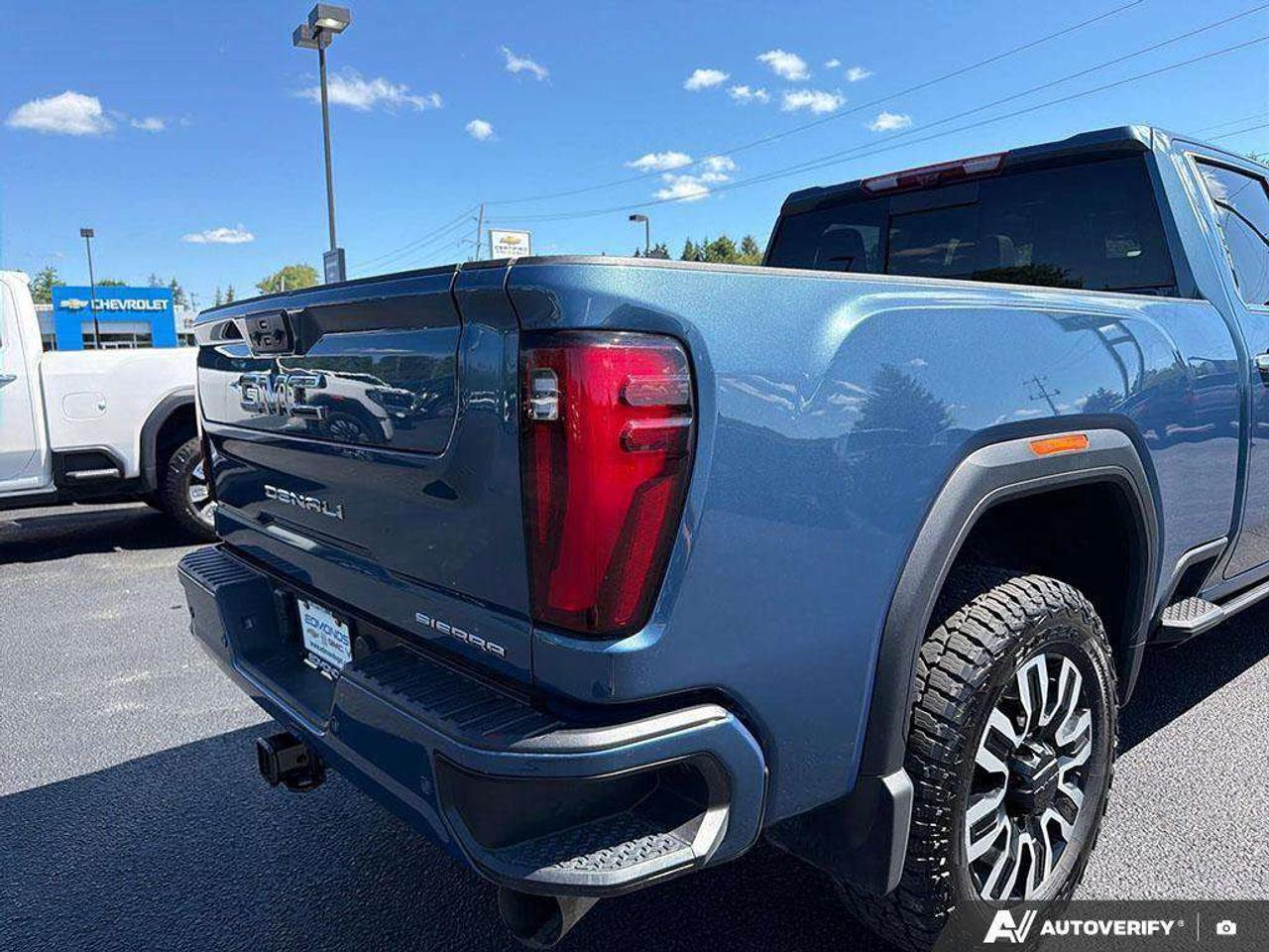 2024 GMC SIERRA 2500HD One Owner   Heated + Vented Seats   Trailer Brake Controller   Remote Start Photo