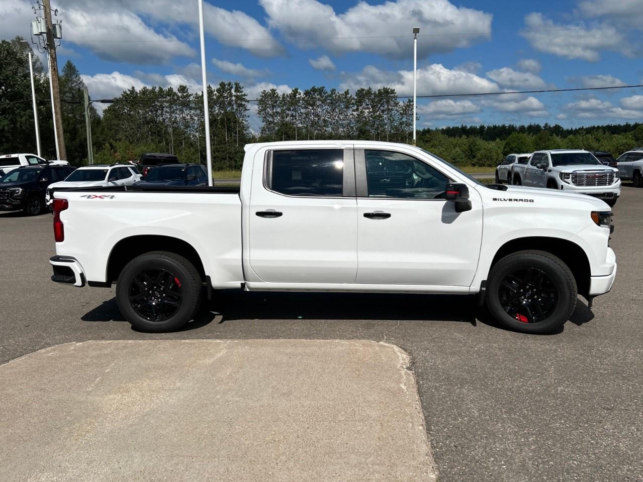 2026 Chevrolet Silverado 1500 Crew Cab Short Box 4-Wheel Drive RST Photo