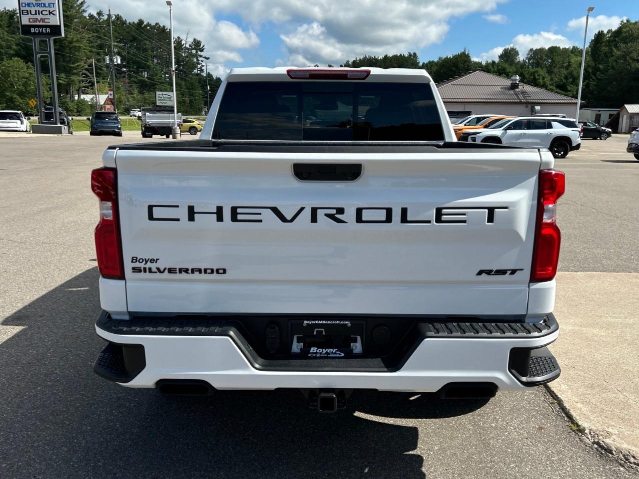 2026 Chevrolet Silverado 1500 Crew Cab Short Box 4-Wheel Drive RST Photo
