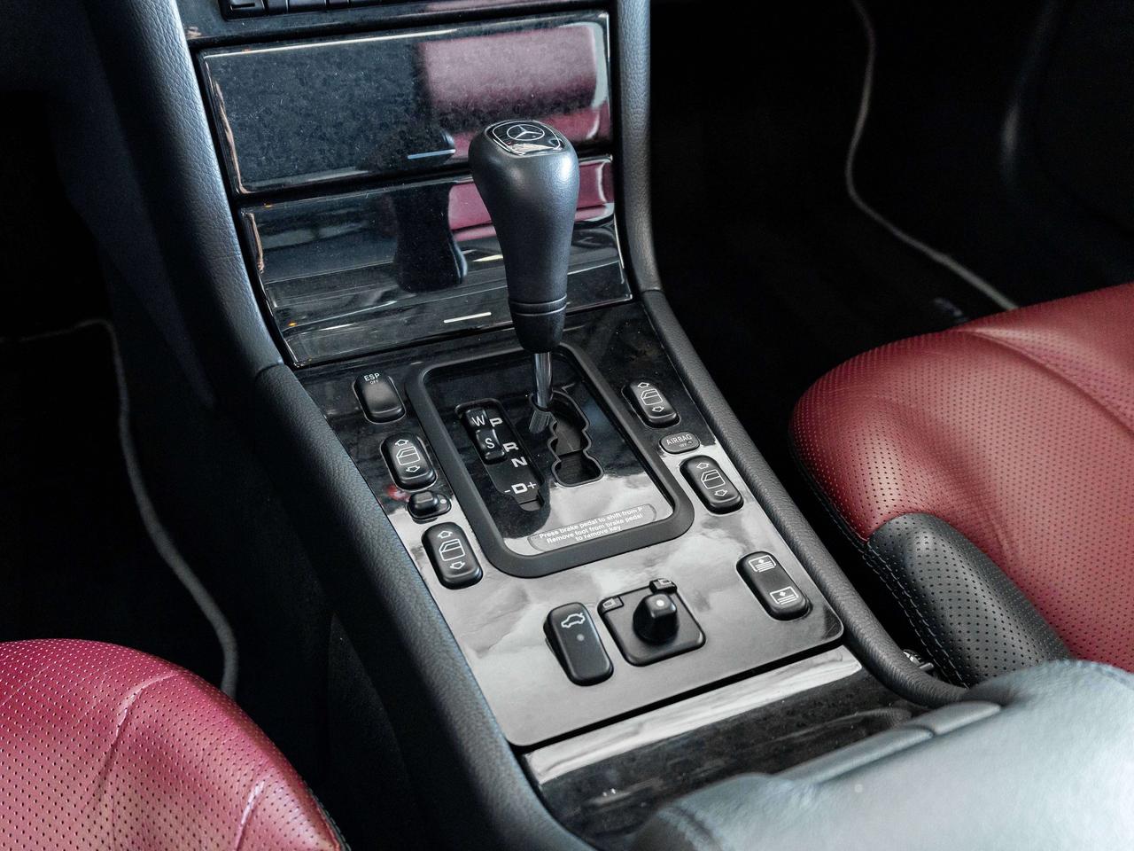 2000 Mercedes-Benz E-Class Others Photo
