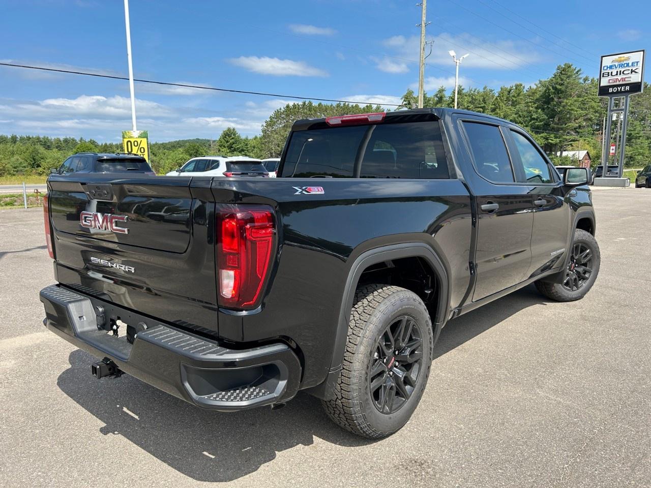 2026 GMC Sierra 1500 Crew Cab Short Box 4-Wheel Drive Pro Photo