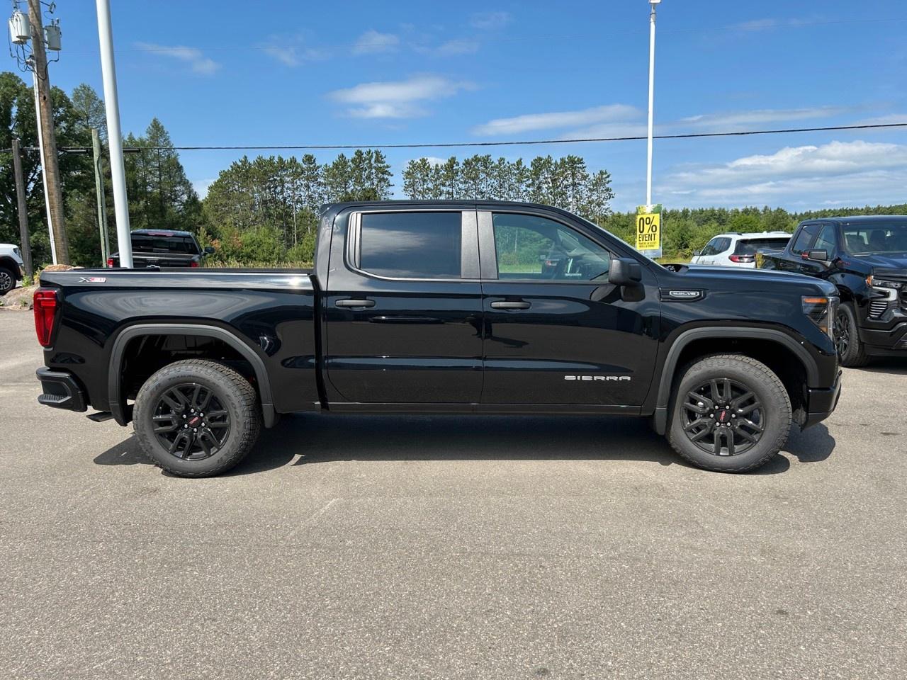 2026 GMC Sierra 1500 Crew Cab Short Box 4-Wheel Drive Pro Photo