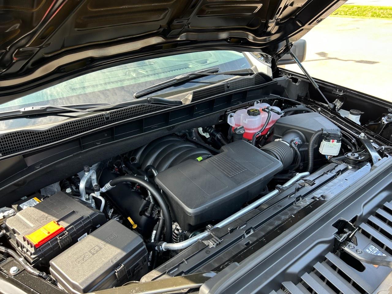 2026 GMC Sierra 1500 Crew Cab Short Box 4-Wheel Drive Pro Photo