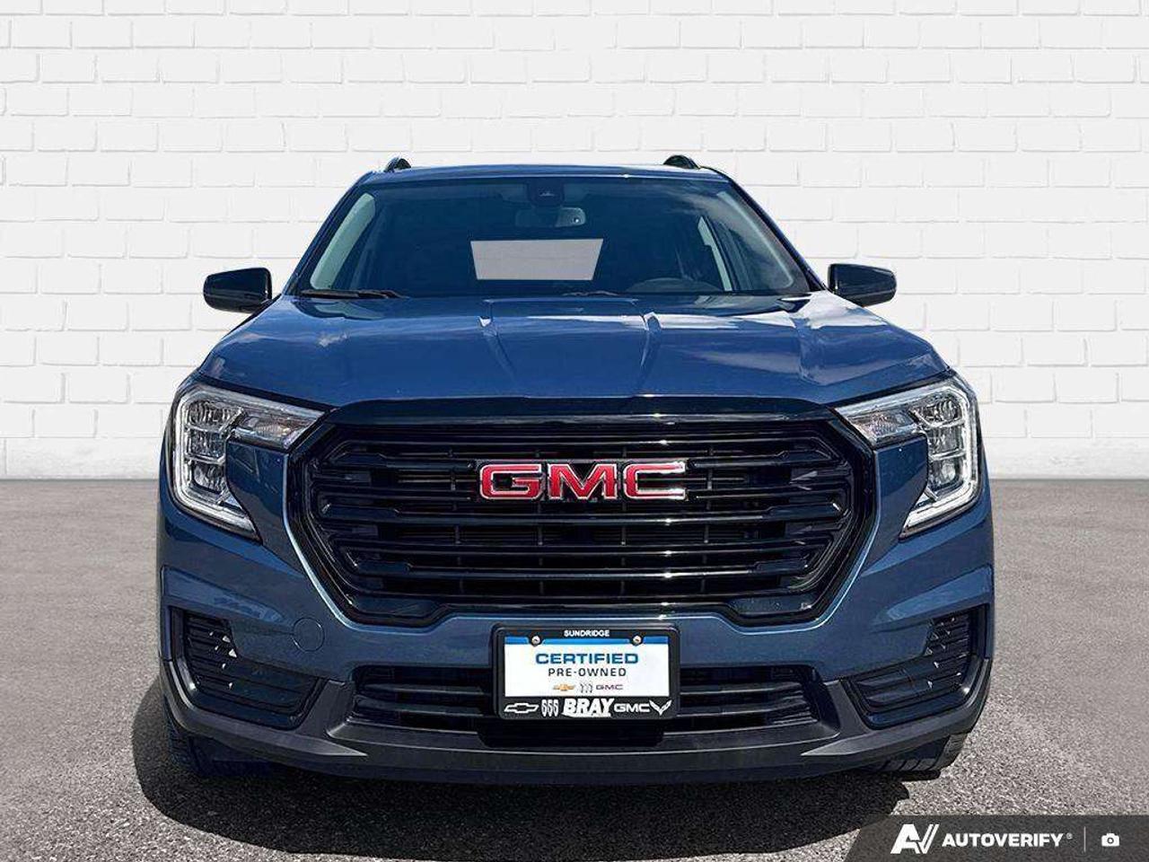 2024 GMC Terrain BRAY ORIGINAL. HD REAR VISION CAMERA. LUGGAGE RACK SIDE RAILS. POWER LIFTGATE. GMC PRO SAFETY PKG. Photo