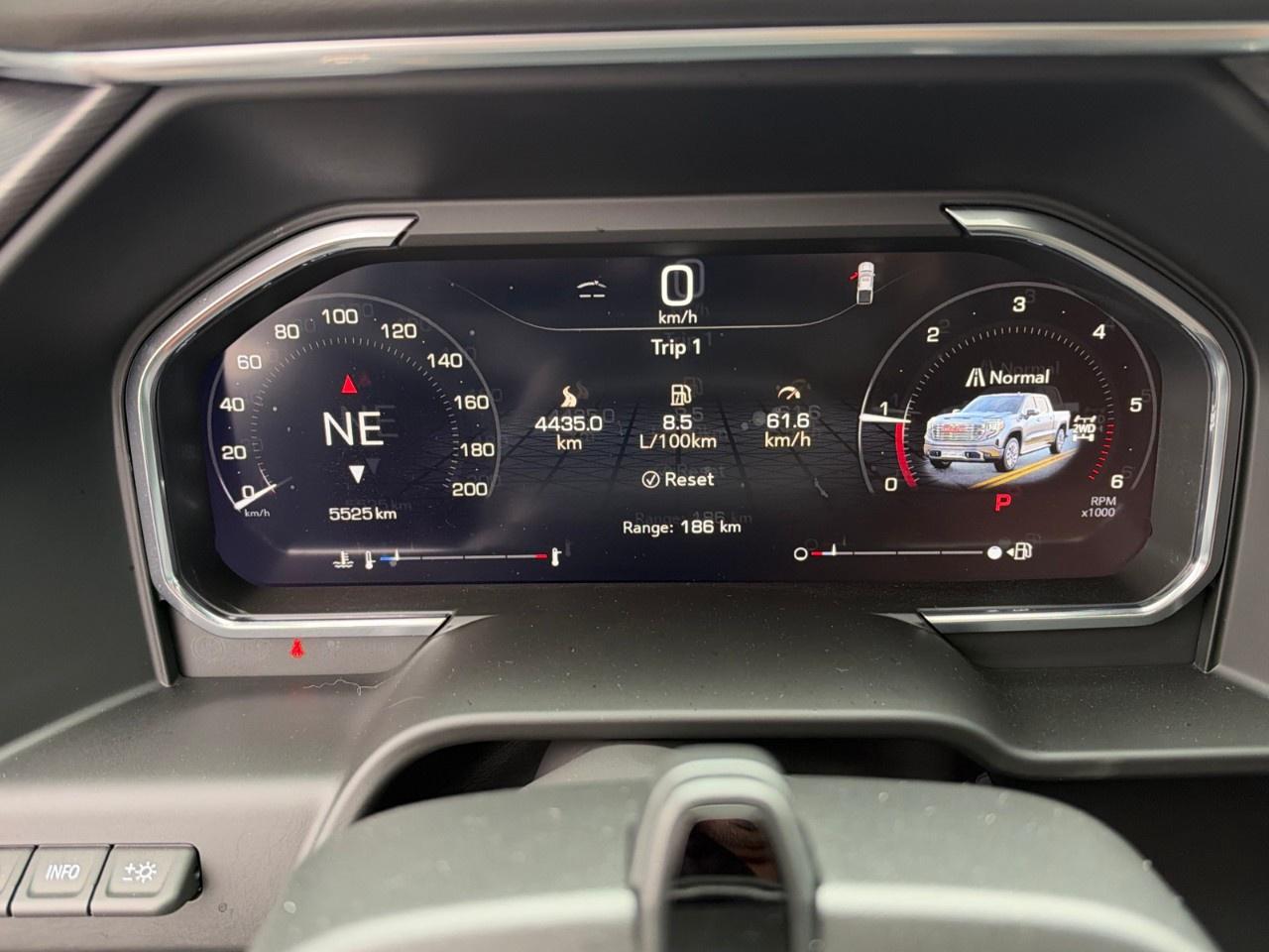 2026 GMC Sierra 1500 Crew Cab Short Box 4-Wheel Drive Denali Ultimate Photo