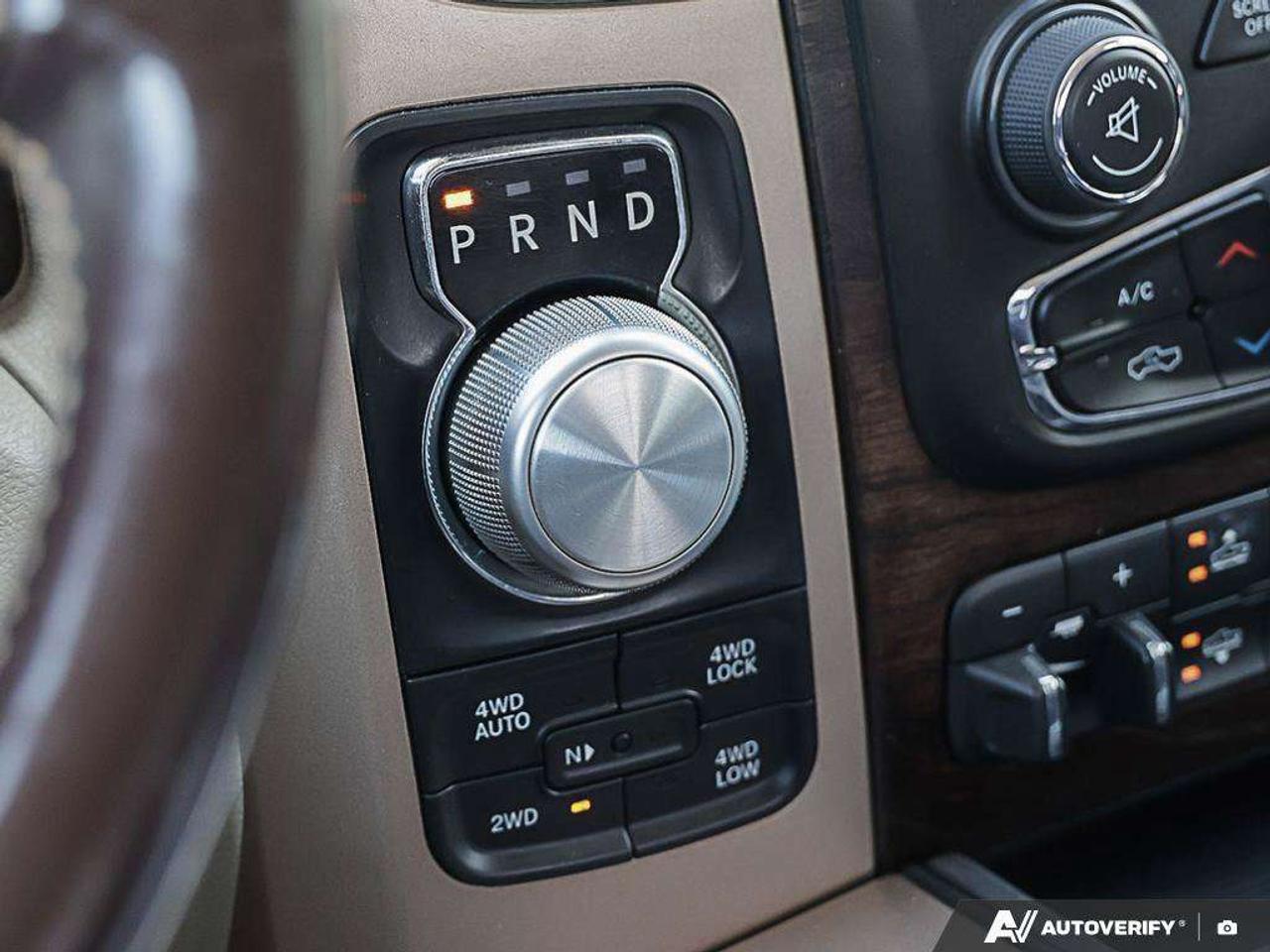 2016 RAM 1500 LONGHORN, 5.7L HEMI V8, 4X4, ALLOYS, LEATHER, RAM BOX, ALPINE, LOW KMS, 2-OWNERS, AS-TRADED CERTIFIED! Photo