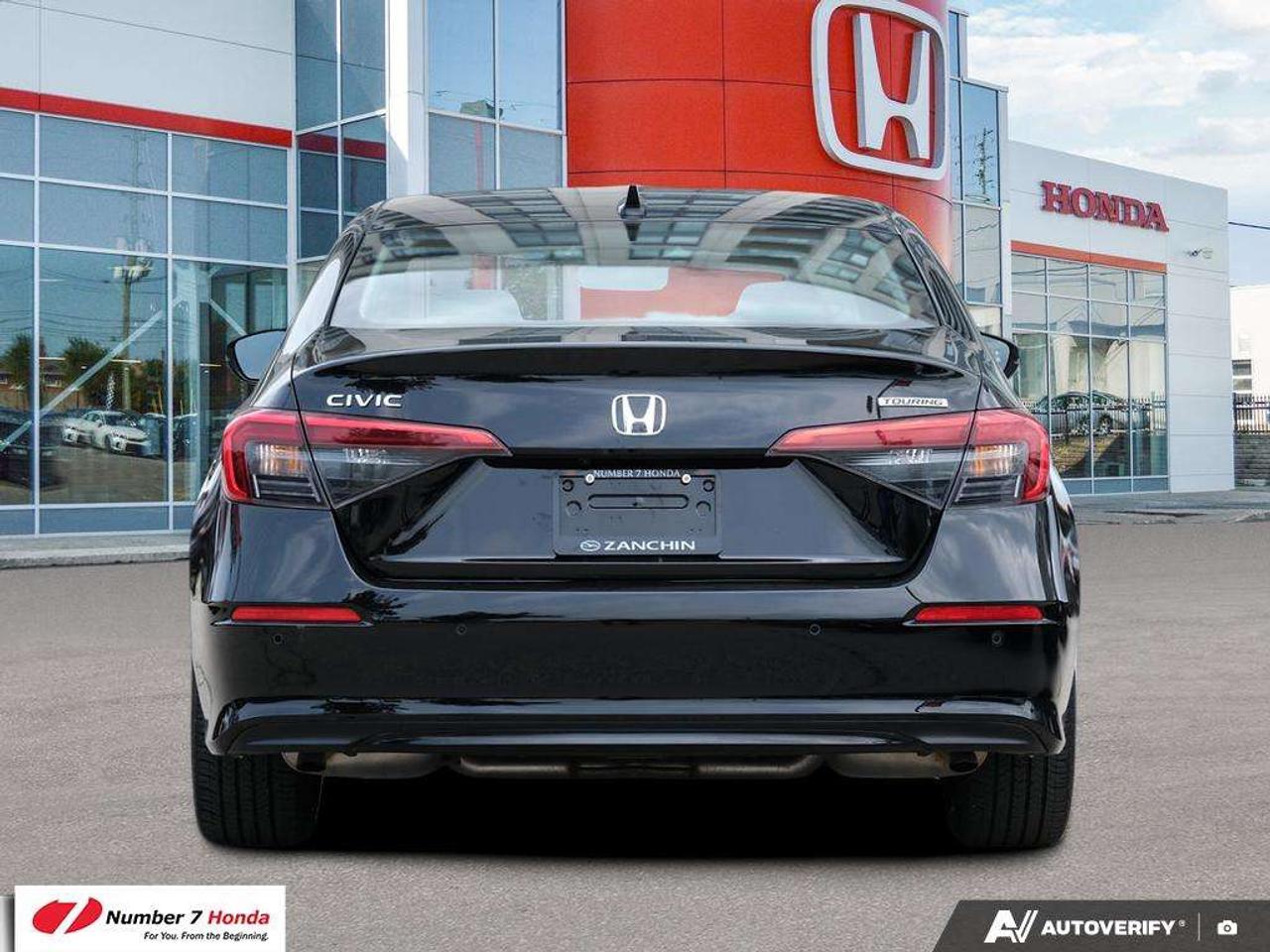 2024 Honda Civic Touring *EXTENDED POWERTRAIN  WARRANTY Photo