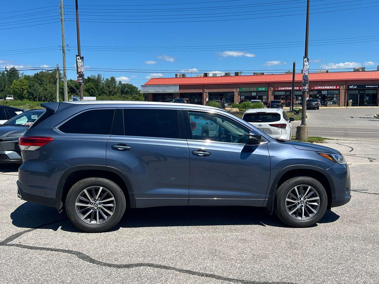 2018 Toyota Highlander XLE Photo