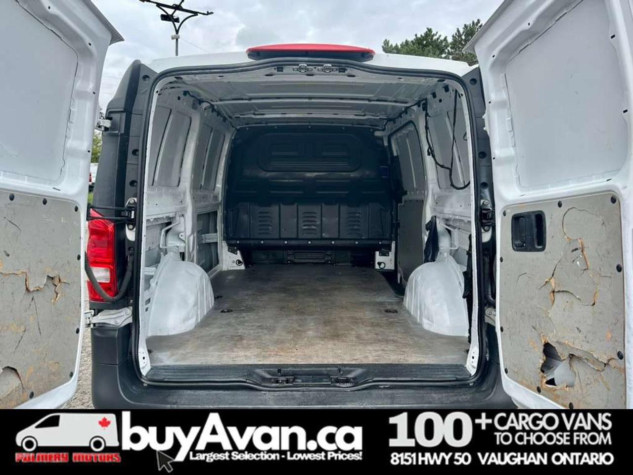 2021 Mercedes-Benz Metris Cargo 126WB + Divider *NO EXTRA FEES* Photo