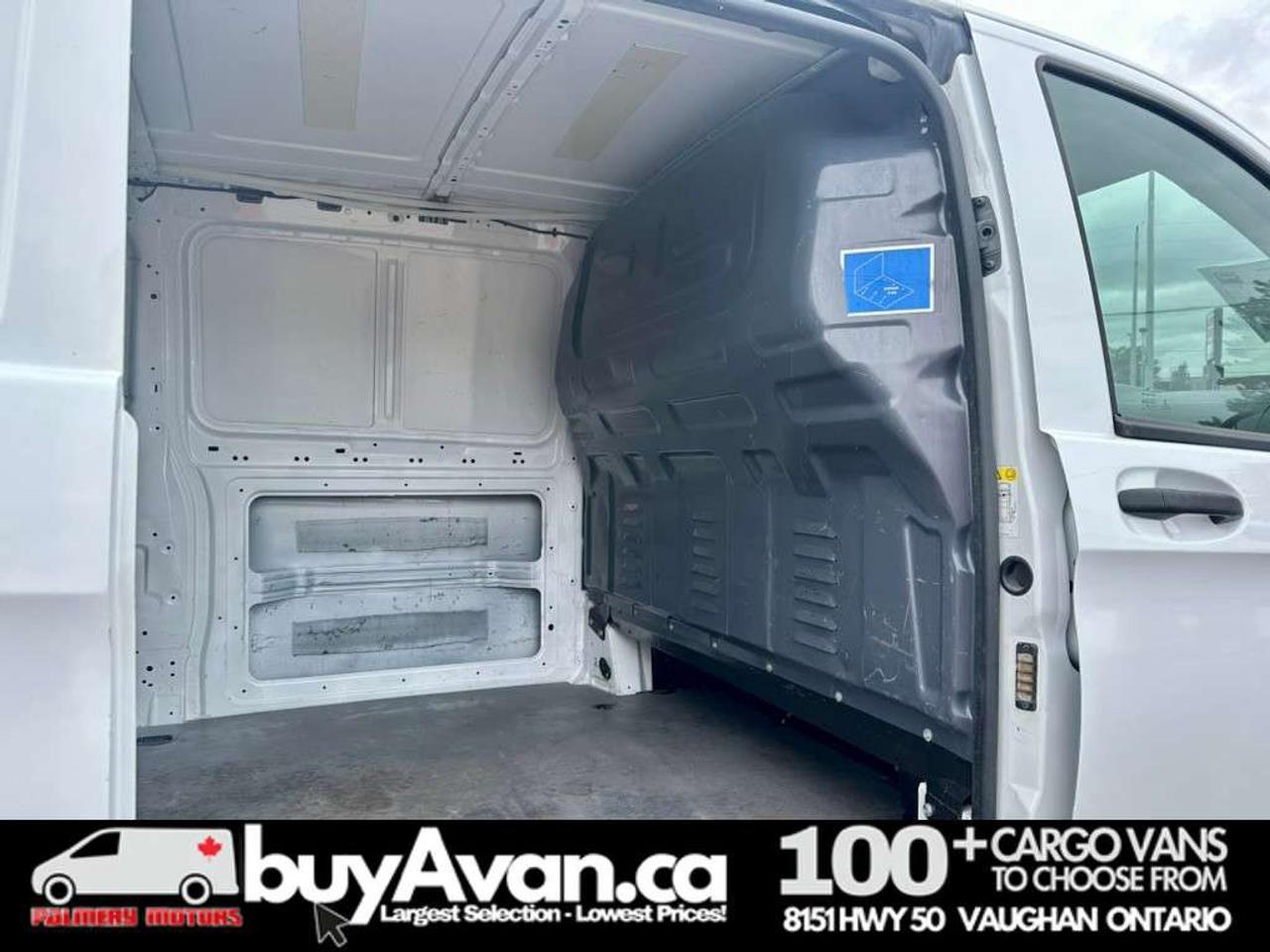 2021 Mercedes-Benz Metris Cargo 126WB + Divider *NO EXTRA FEES* Photo
