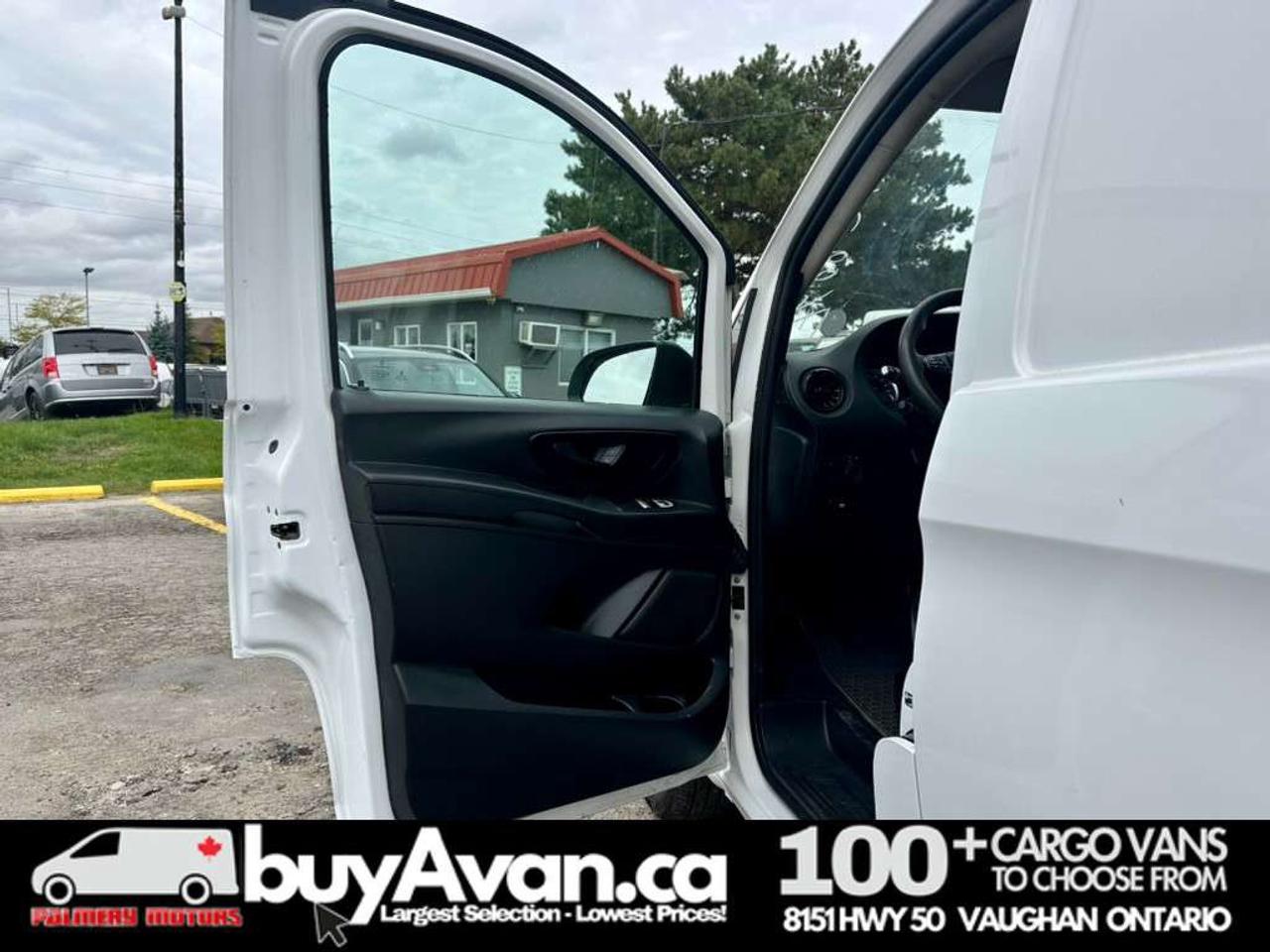 2021 Mercedes-Benz Metris Cargo 126WB + Divider *NO EXTRA FEES* Photo