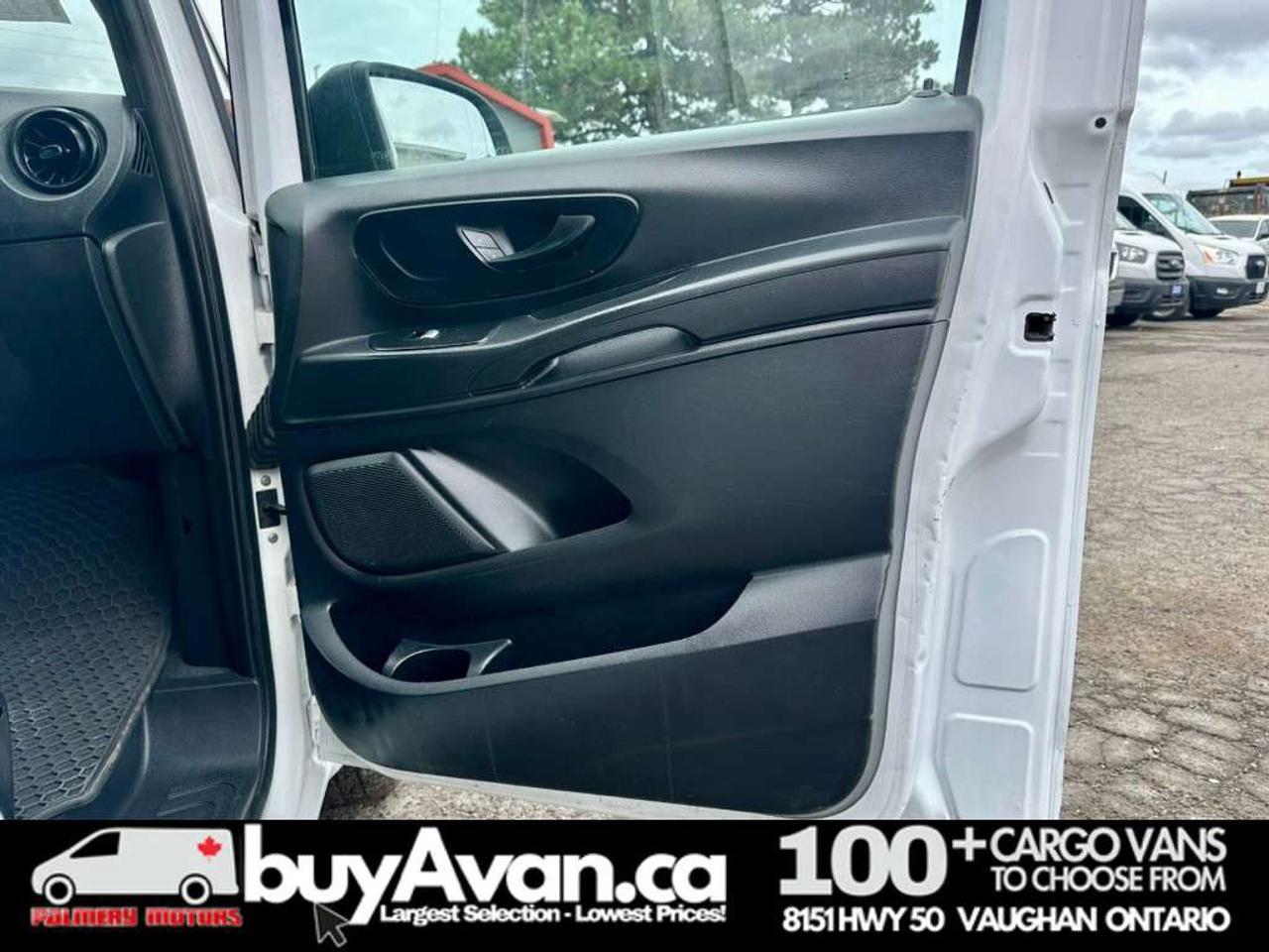 2021 Mercedes-Benz Metris Cargo 126WB + Divider *NO EXTRA FEES* Photo