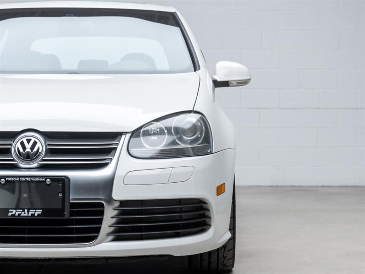 2008 Volkswagen Golf  Photo