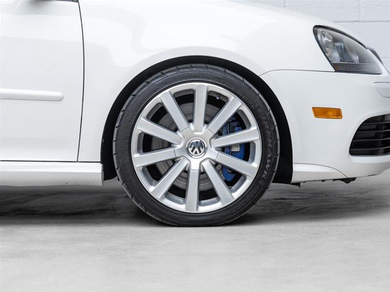 2008 Volkswagen Golf  Photo