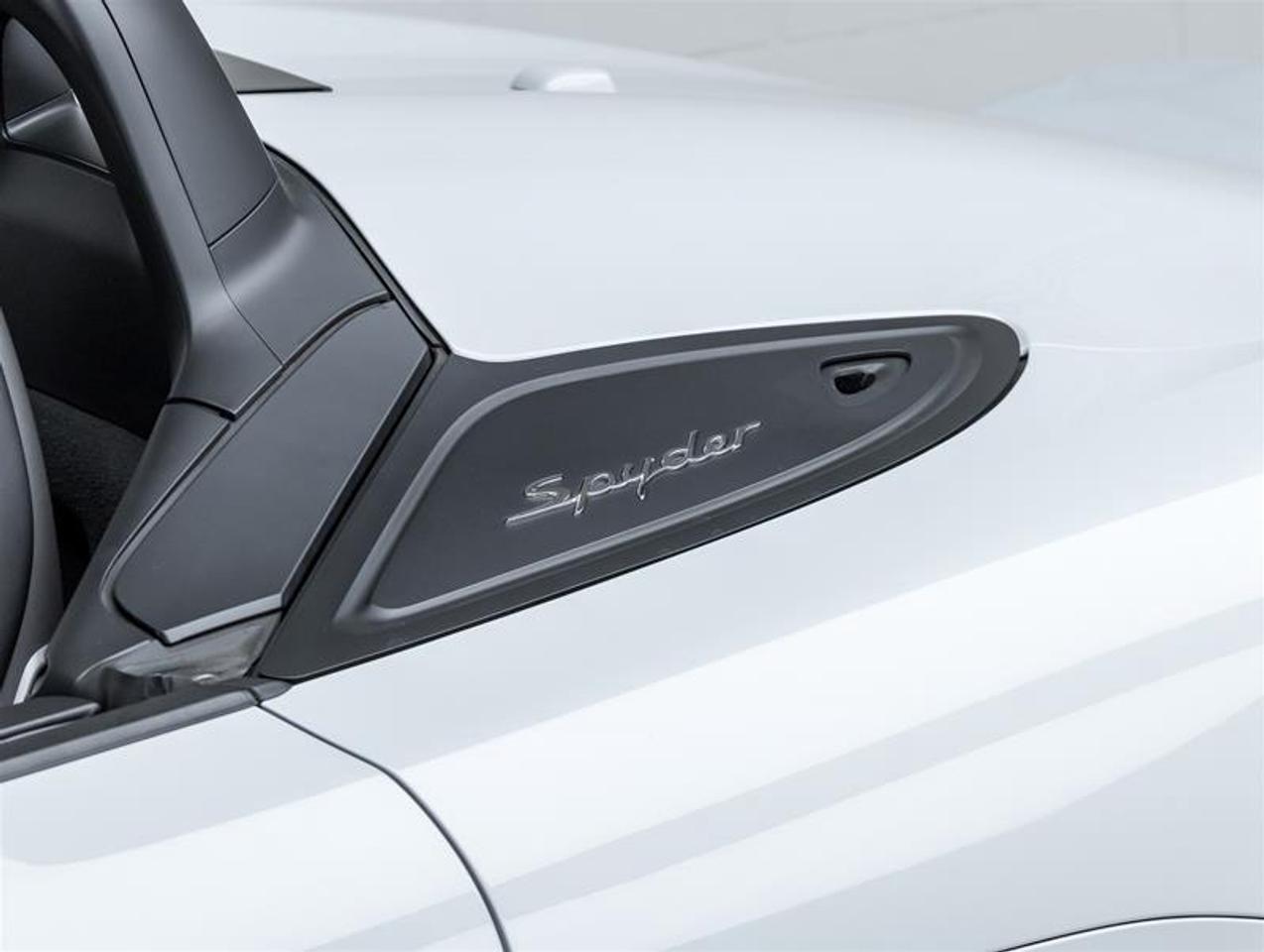 2022 Porsche 718 Spyder  Photo
