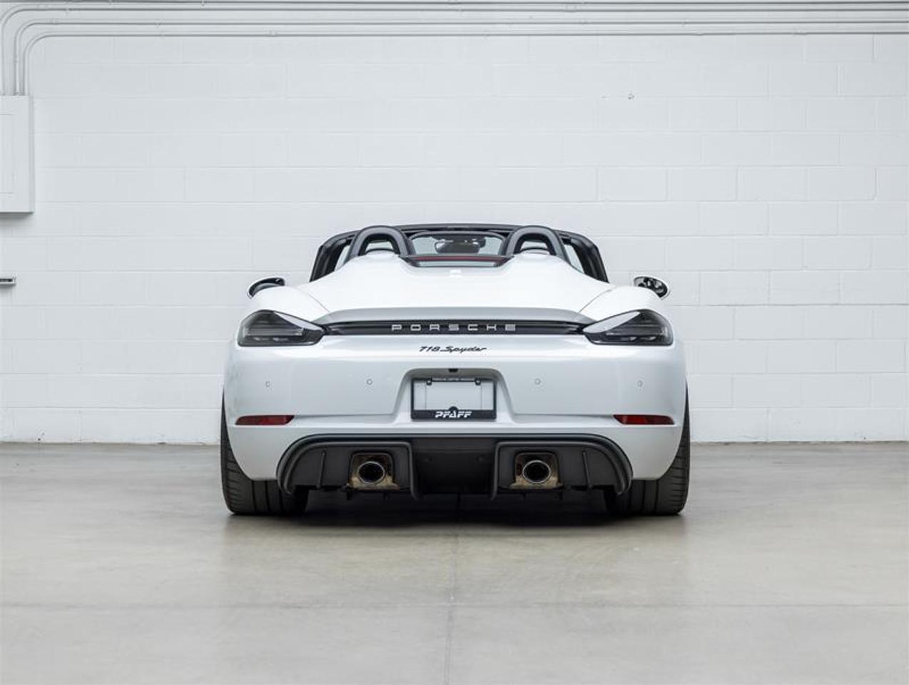 2022 Porsche 718 Spyder  Photo
