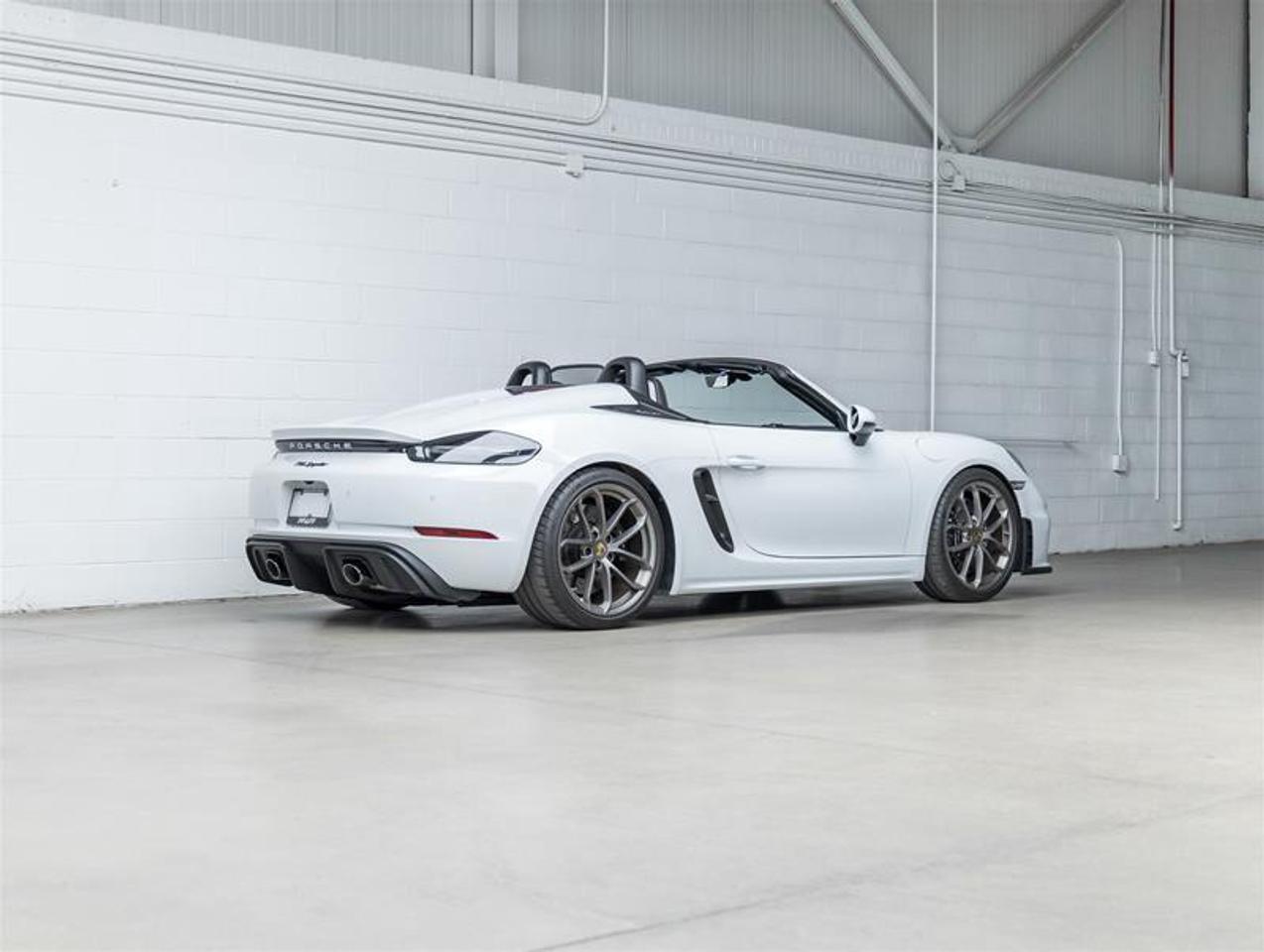 2022 Porsche 718 Spyder  Photo