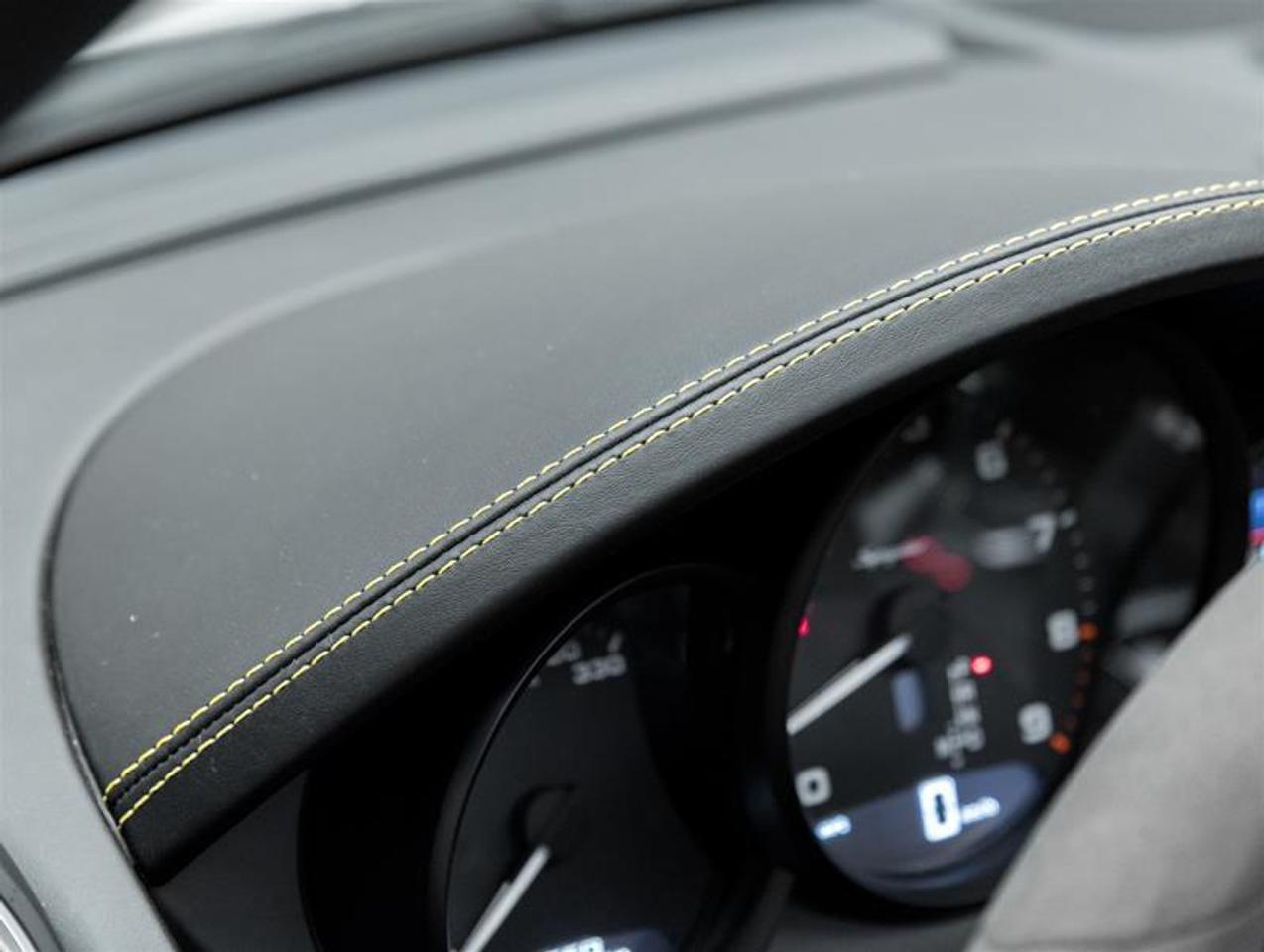 2022 Porsche 718 Spyder  Photo