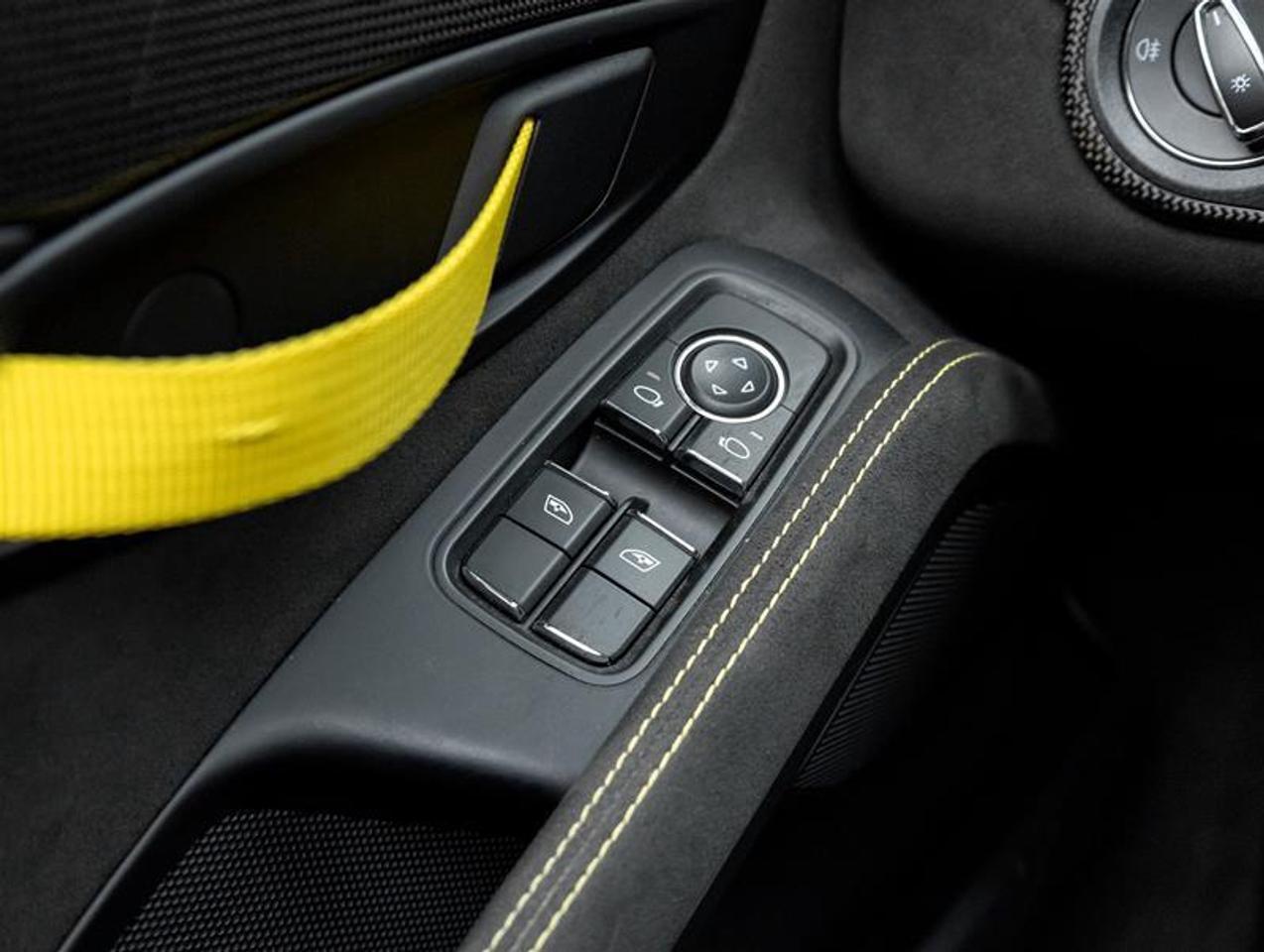 2022 Porsche 718 Spyder  Photo