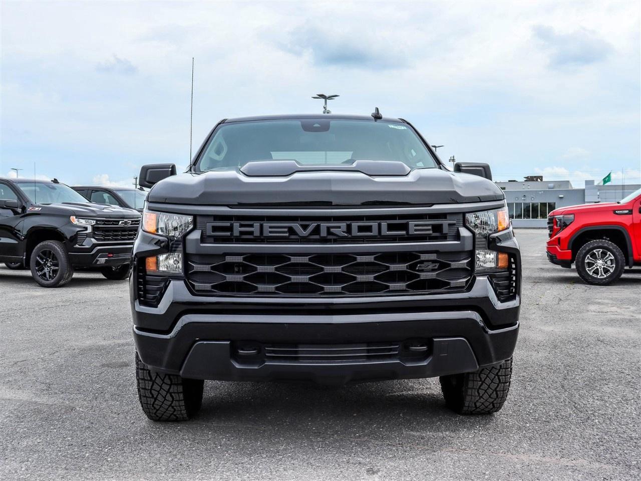 2026 Chevrolet Silverado 1500 Crew Cab Standard Box 4-Wheel Drive Custom Trail Boss Photo5