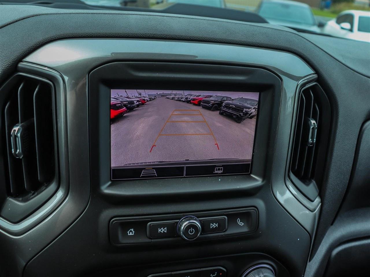 2026 Chevrolet Silverado 1500 Crew Cab Standard Box 4-Wheel Drive Custom Trail Boss Photo