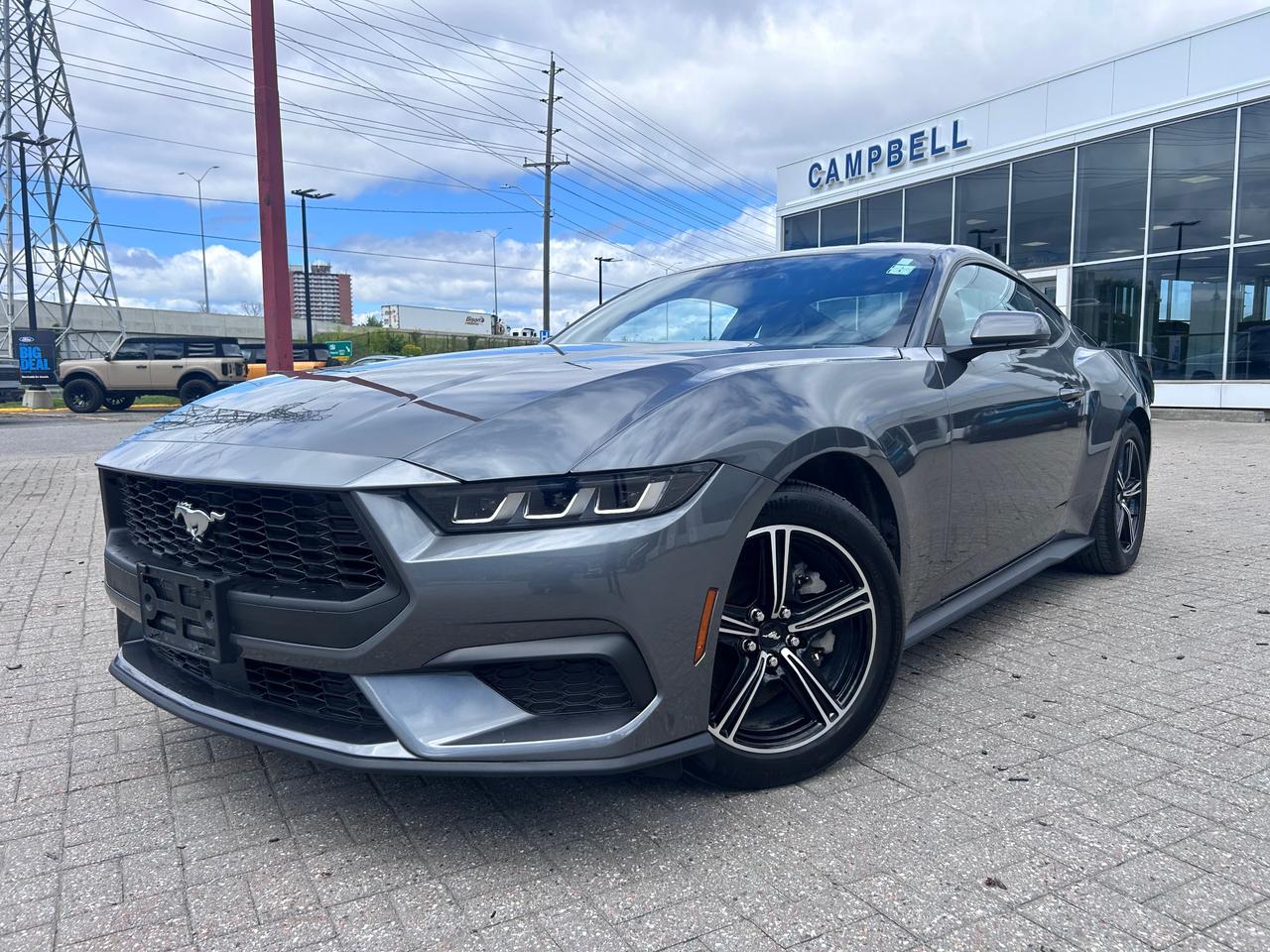 2025 Ford Mustang  Photo0