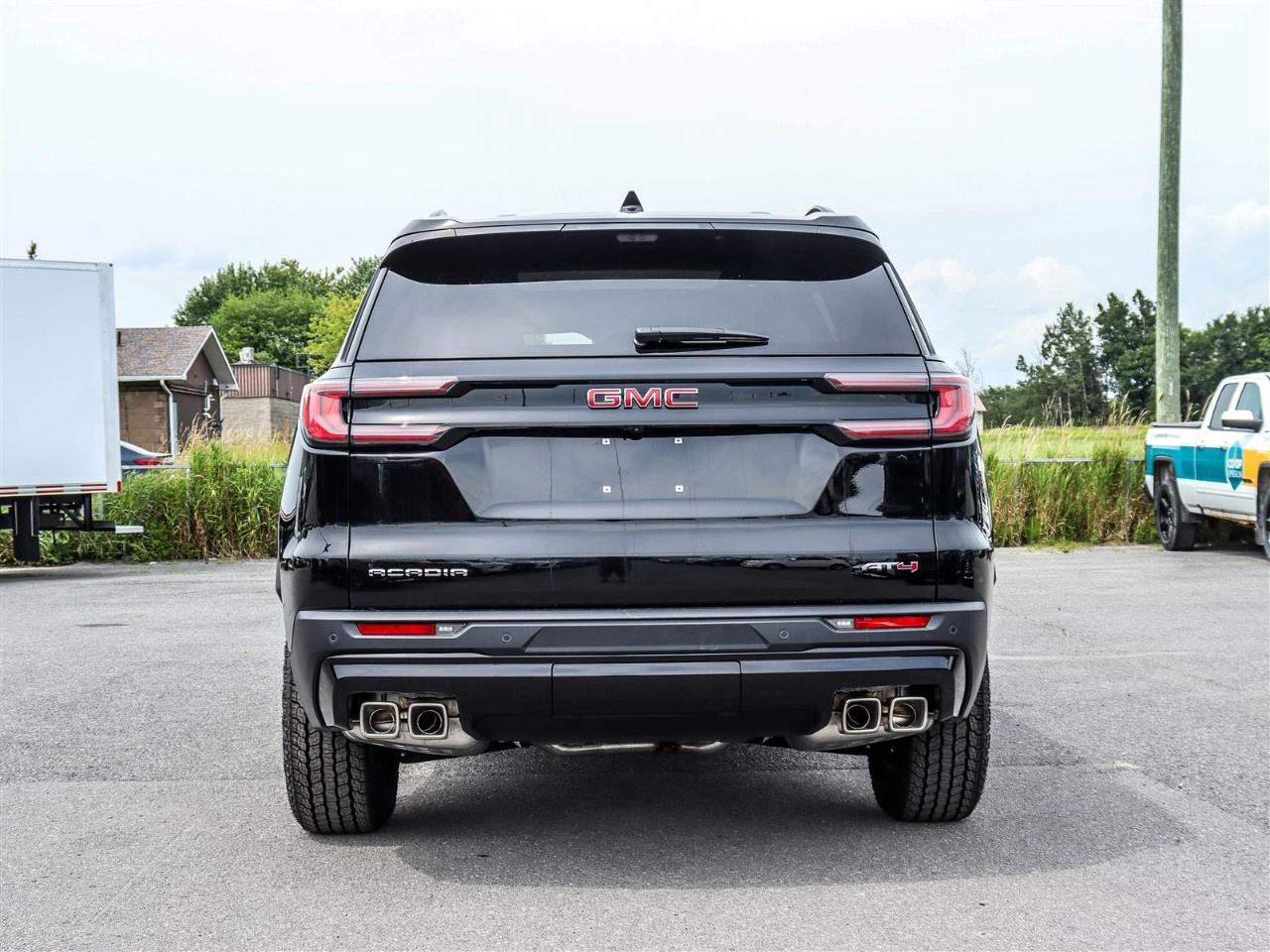 2026 GMC Acadia AWD AT4 Photo