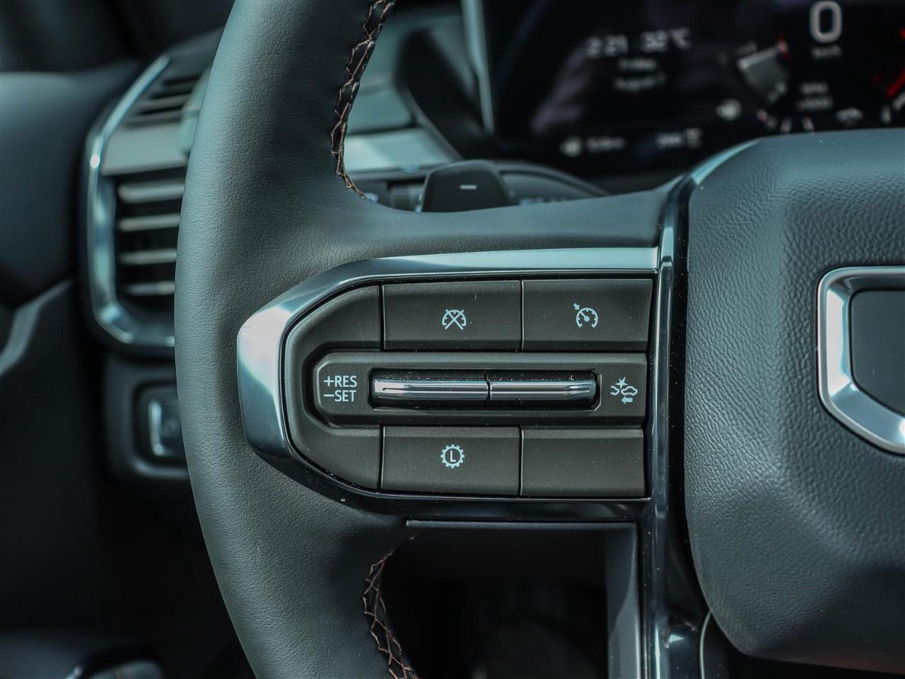 2026 GMC Acadia AWD AT4 Photo