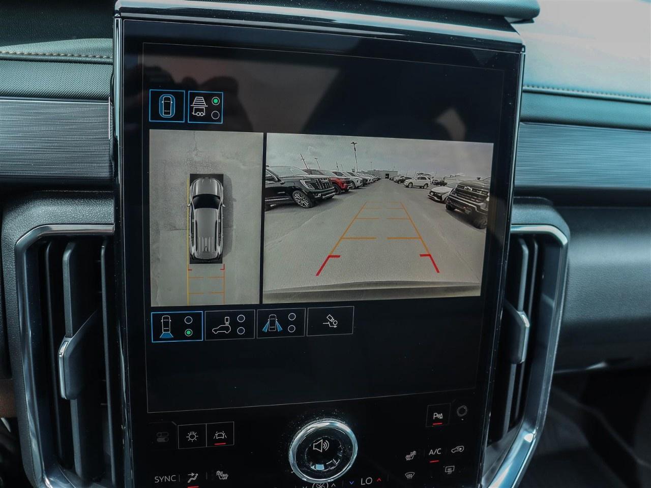 2026 GMC Acadia AWD AT4 Photo