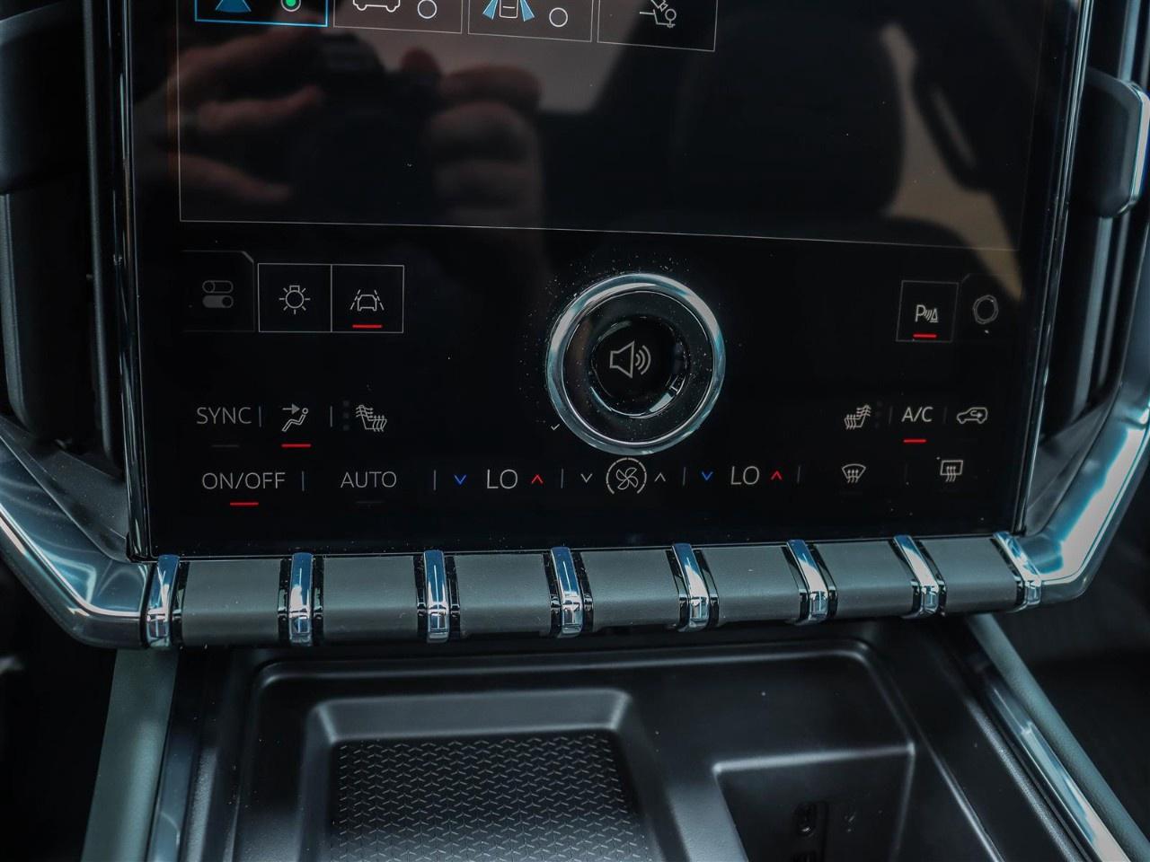 2026 GMC Acadia AWD AT4 Photo