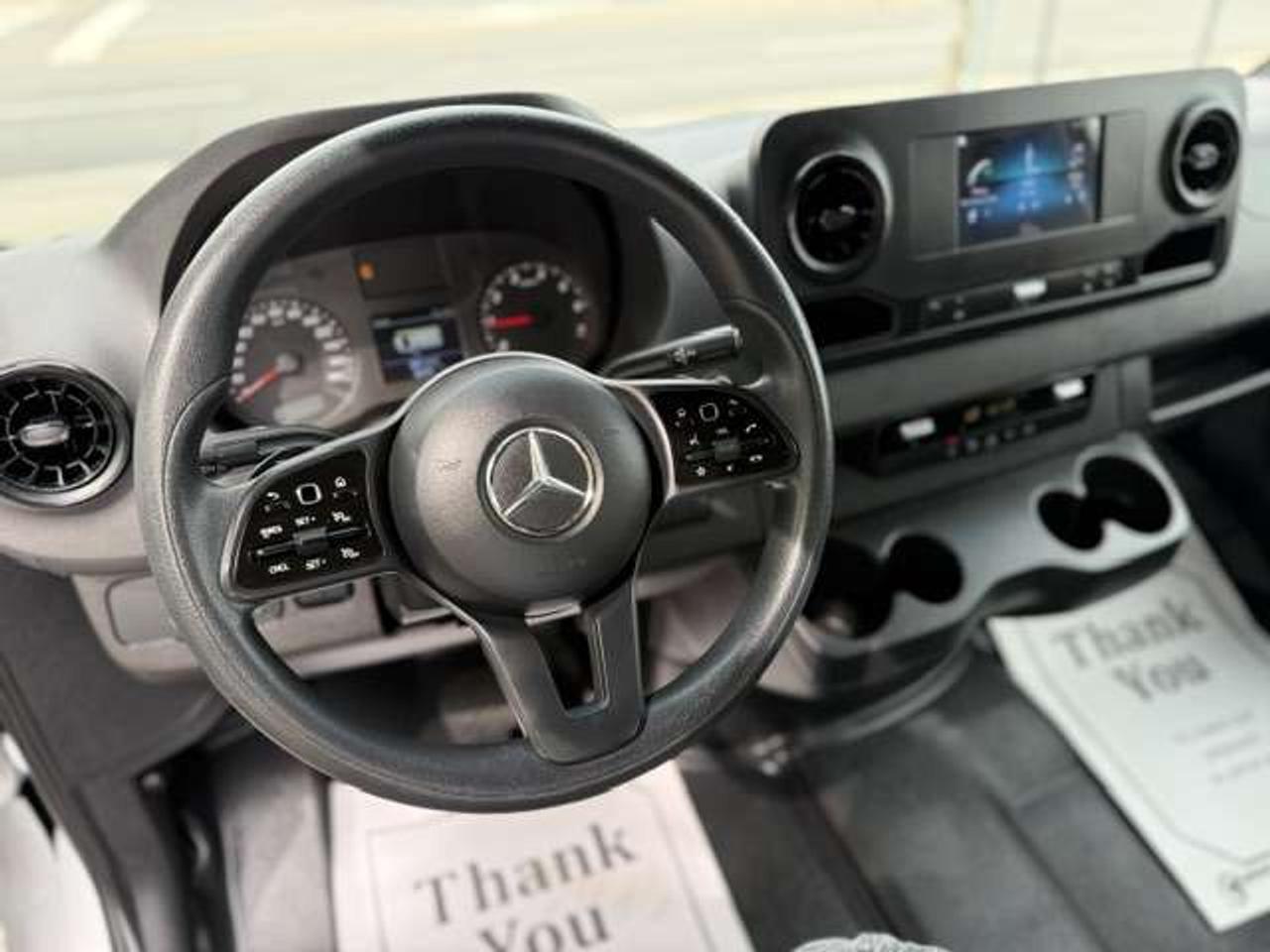 2023 Mercedes-Benz Sprinter GAS 2500 170LongWheelBase Warranty Certified LowKM Photo