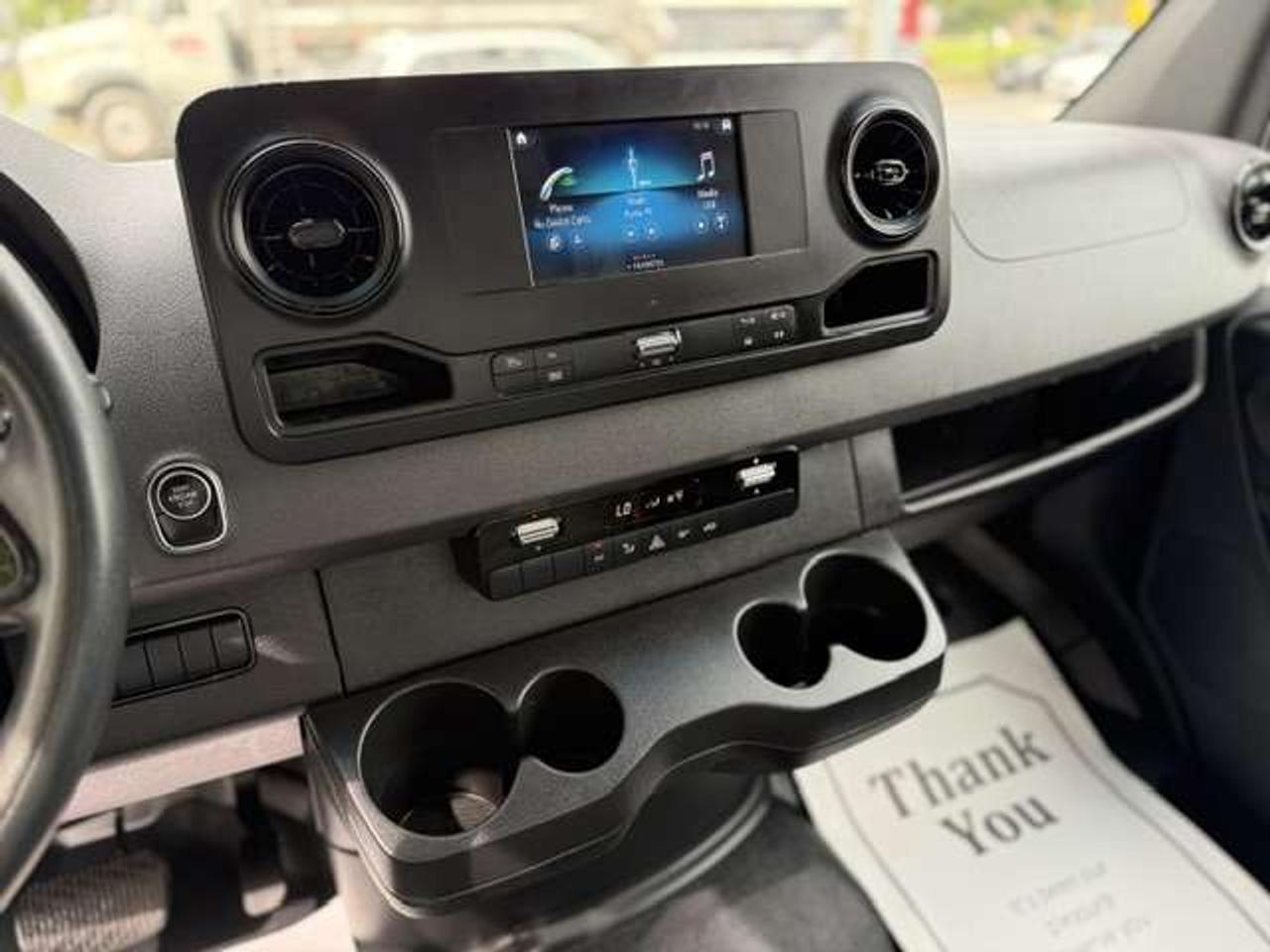 2023 Mercedes-Benz Sprinter GAS 2500 170LongWheelBase Warranty Certified LowKM Photo