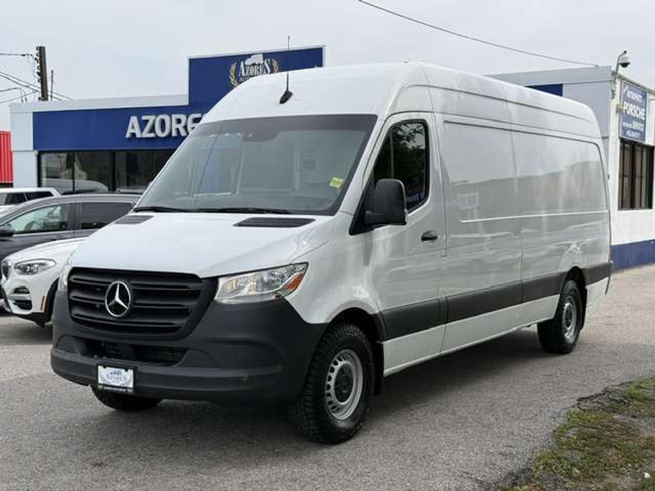 2023 Mercedes-Benz Sprinter GAS 2500 170LongWheelBase Warranty Certified LowKM Photo