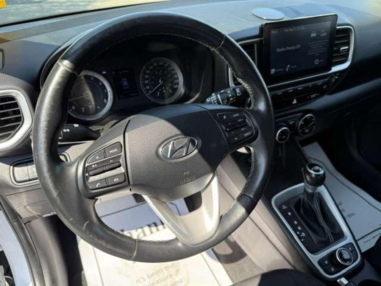 2020 Hyundai Venue Loaded CleanCarfax Carplay BlindSpotAsst Certified Photo