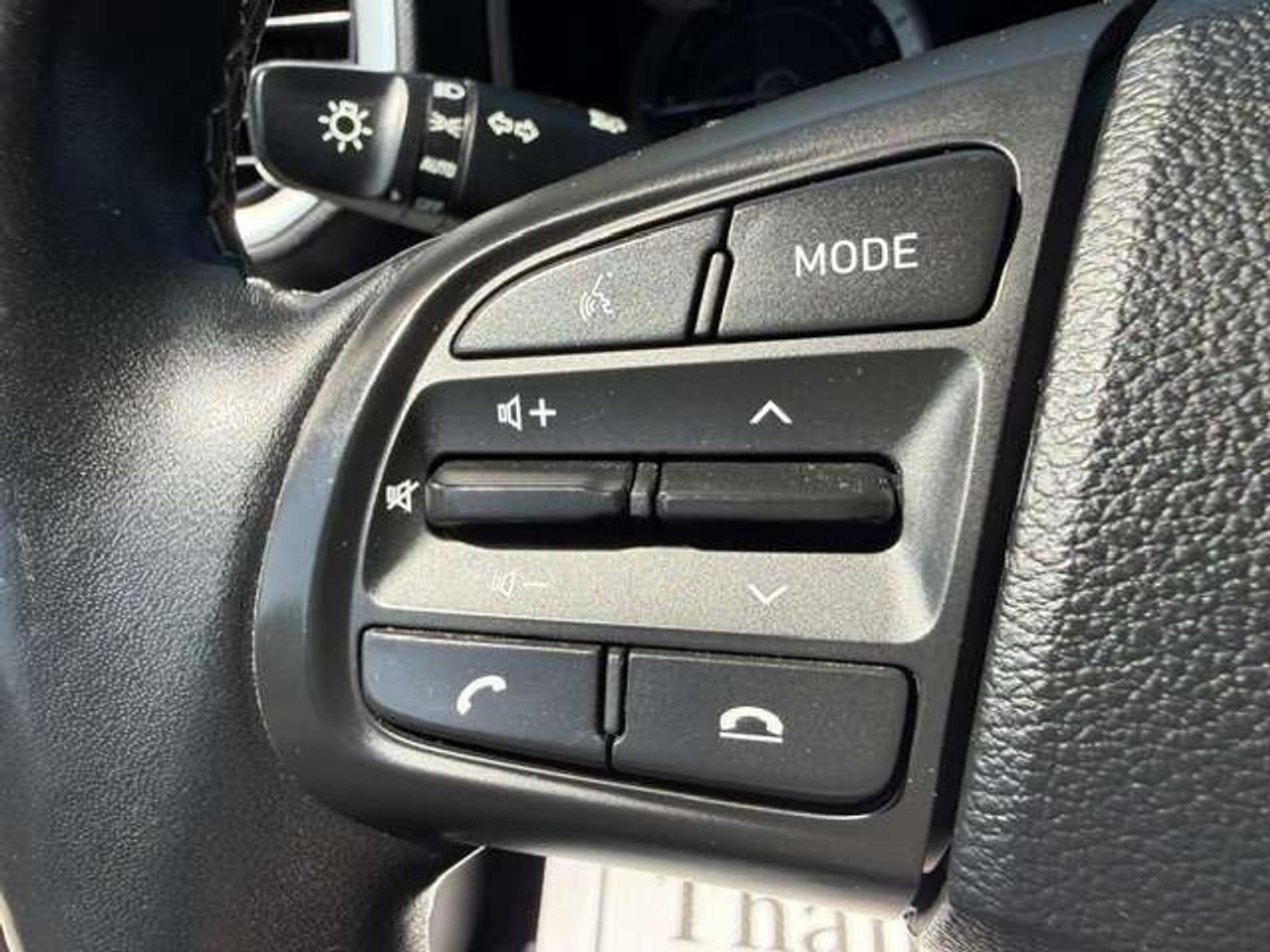 2020 Hyundai Venue Loaded CleanCarfax Carplay BlindSpotAsst Certified Photo