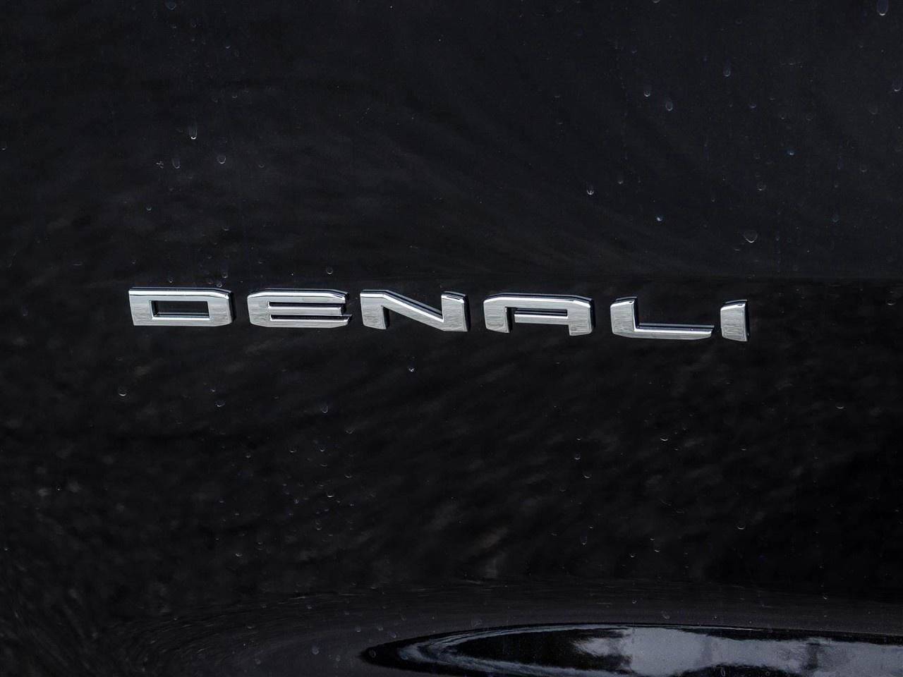 2026 GMC Acadia AWD DENALI Photo