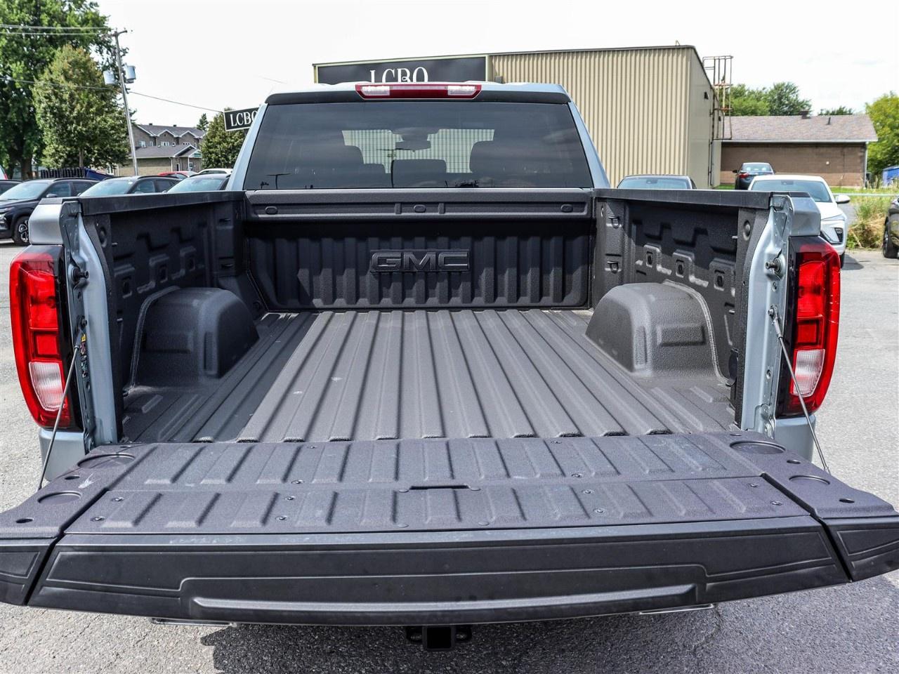 2026 GMC Sierra 1500 Crew Cab Standard Box 4-Wheel Drive Elevation Photo
