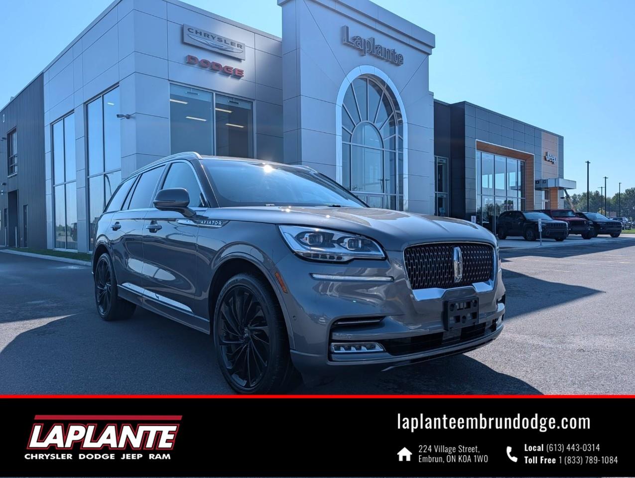 2022 Lincoln Aviator Reserve 6 PASSENGER SUV   Panoramic Sunroof Photo0