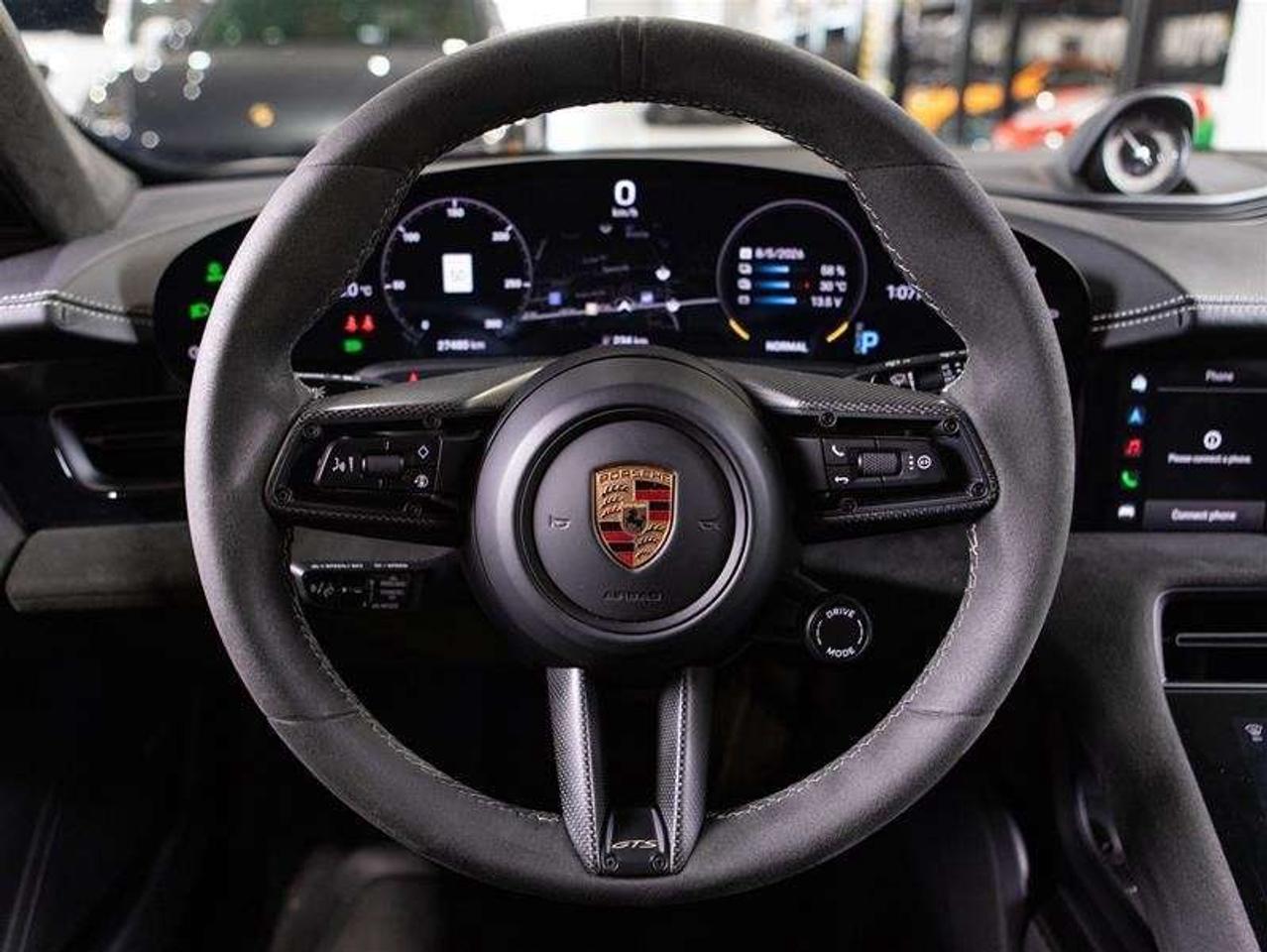 2024 Porsche Taycan GTS Sport Turismo AWD Photo