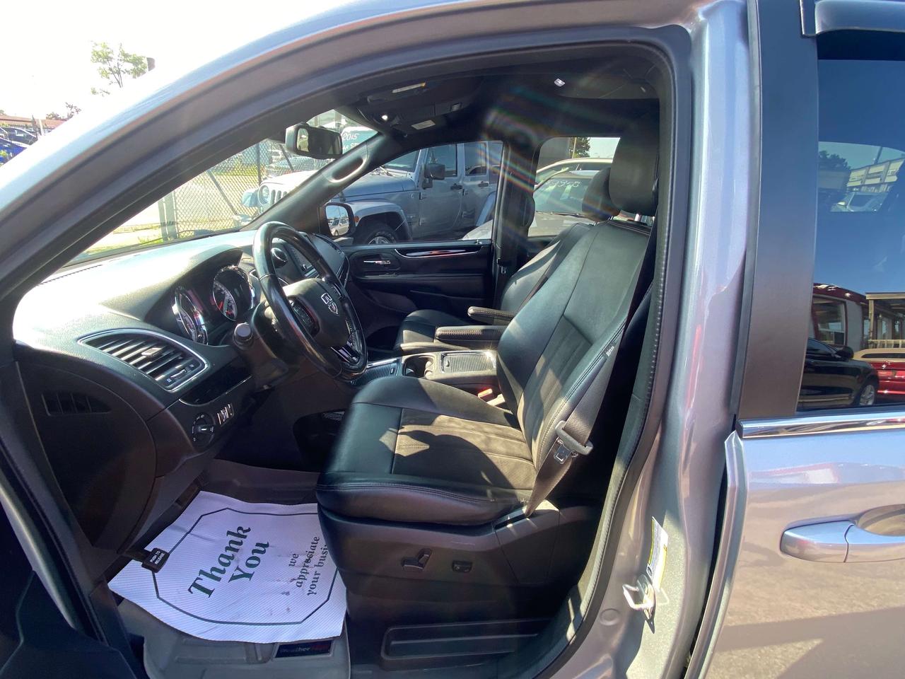 2019 Dodge Grand Caravan 35th Anniversary Photo