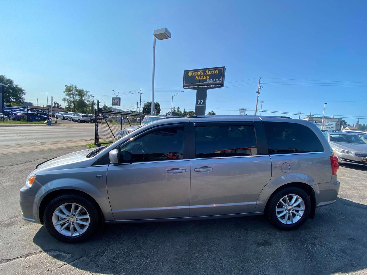 2019 Dodge Grand Caravan 35th Anniversary Photo0