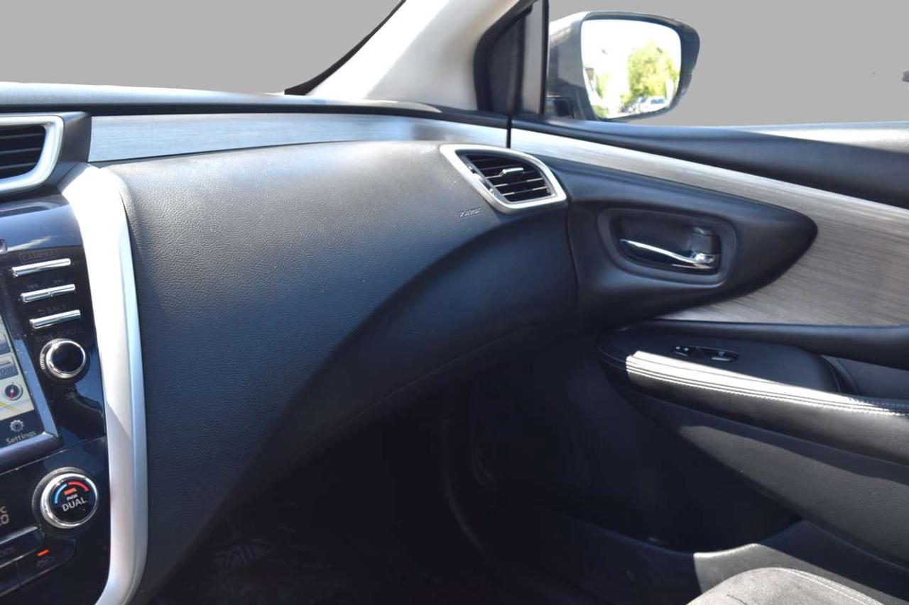 2018 Nissan Murano SV AWD PANORAMIC SUNROOF NAVIGATION Photo