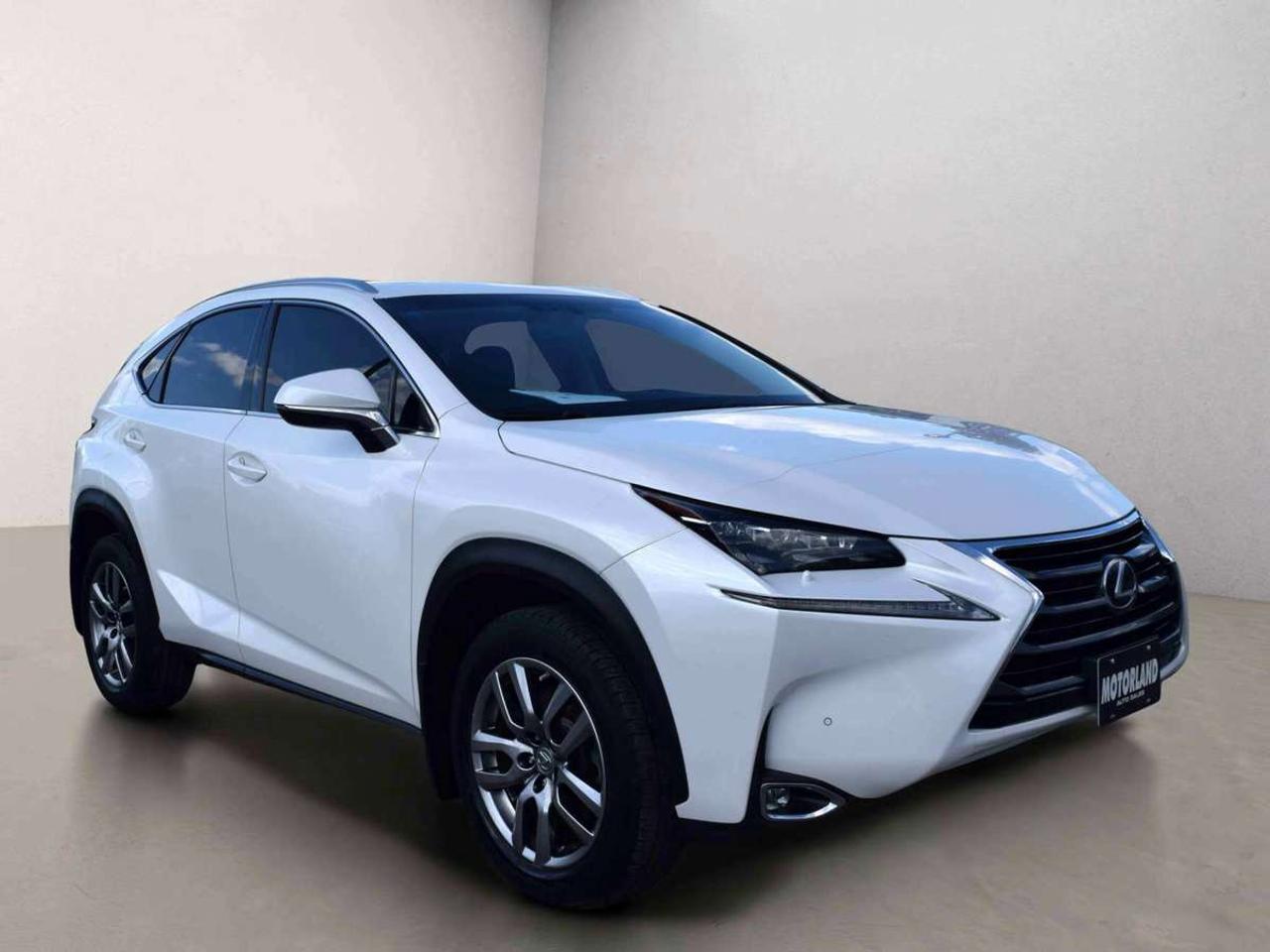 2017 Lexus NX 200T AWD Navi Sunroof Blind Spot Photo2