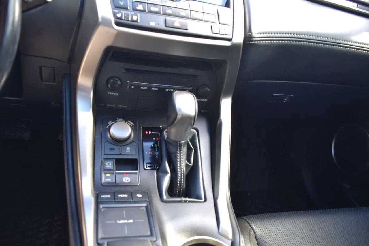 2017 Lexus NX 200T AWD Navi Sunroof Blind Spot Photo