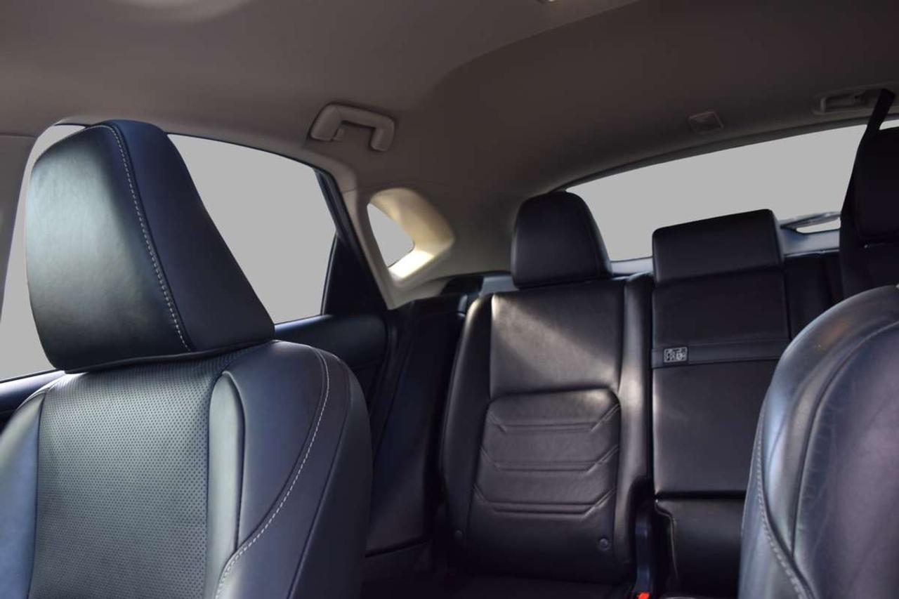2017 Lexus NX 200T AWD Navi Sunroof Blind Spot Photo